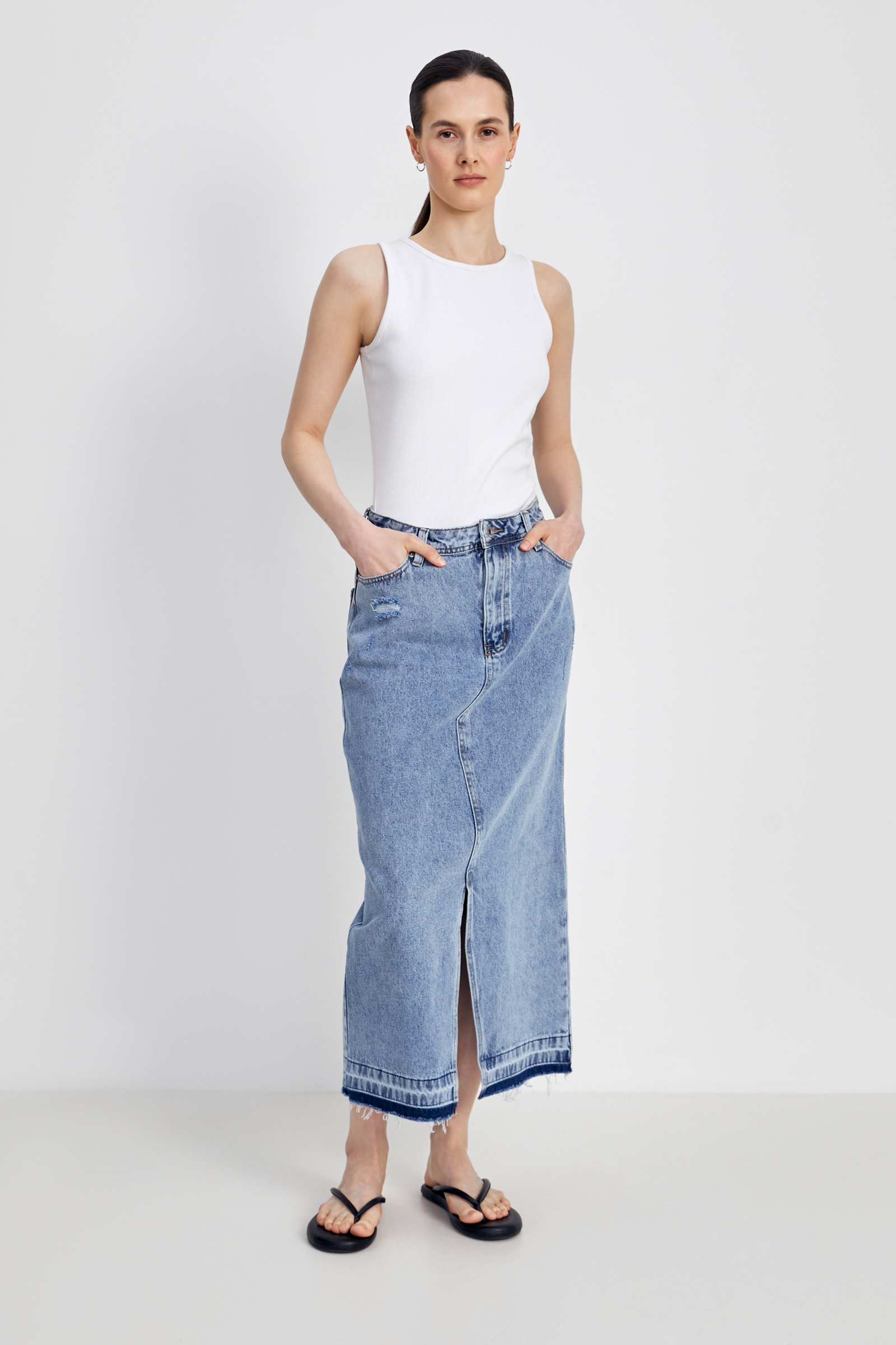 Джинсовая юбка макси с разрезом, 1261 light denim, Джинсовая юбка макси с разрезом
Джинсовая юбка макси с разрезом, 1261 light denim, Джинсовая юбка макси с разрезом
