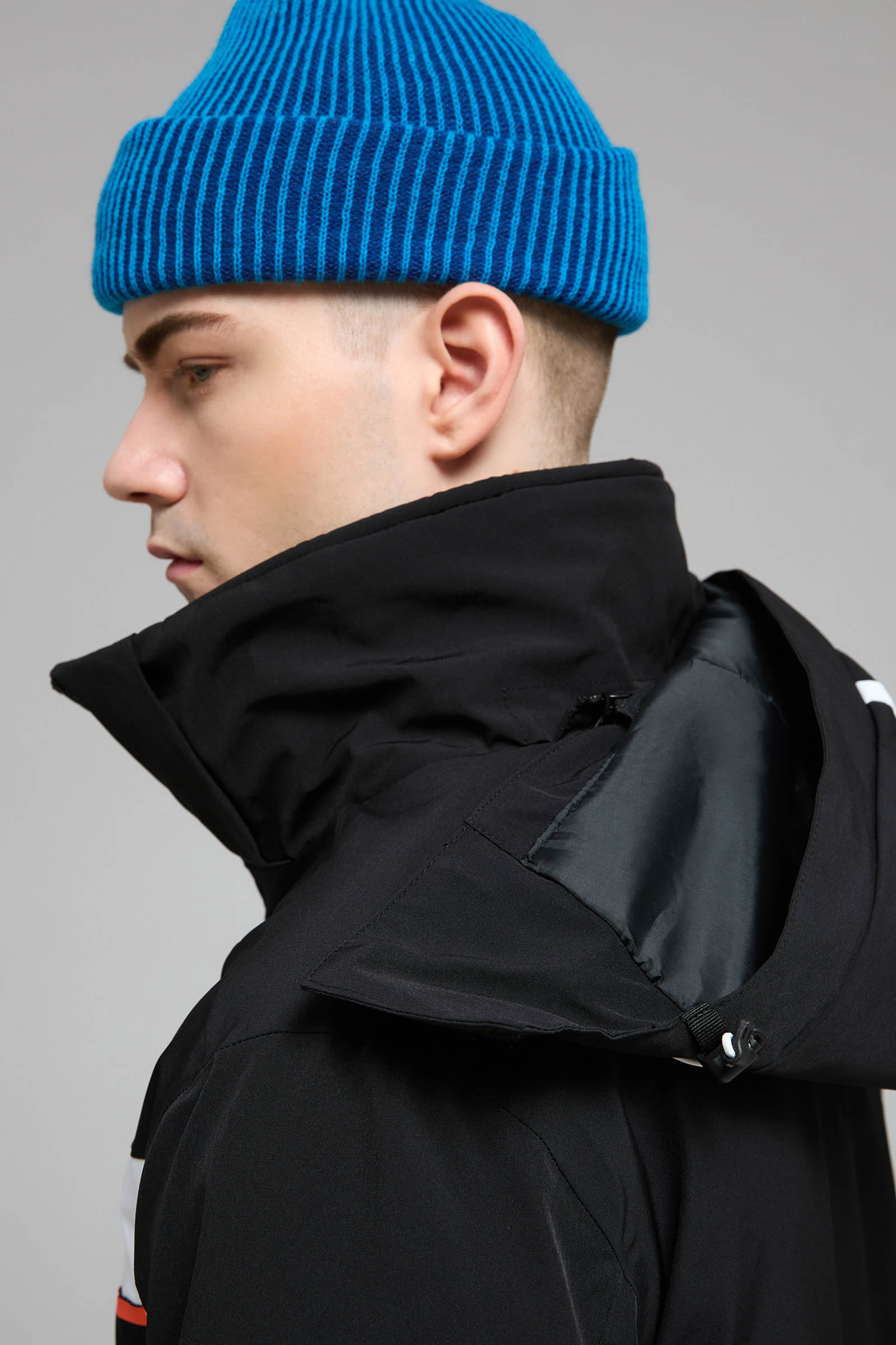 Горнолыжная куртка со съемным капюшоном, 200 mc black, Горнолыжная куртка со съемным капюшоном
Горнолыжная куртка со съемным капюшоном, 200 mc black, Горнолыжная куртка со съемным капюшоном