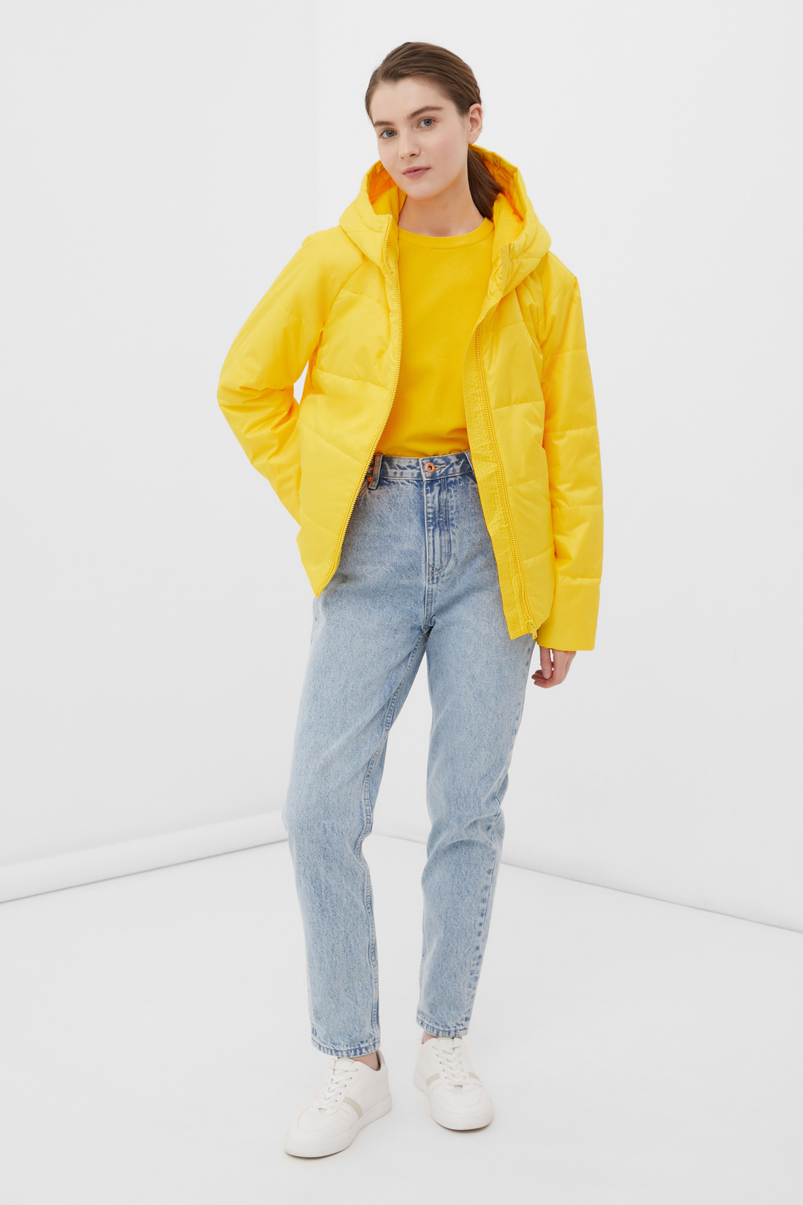 Утепленная женская куртка