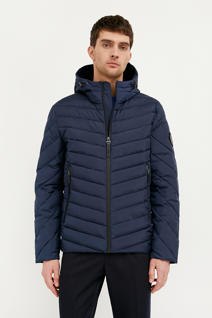 Утепленная стеганая куртка с капюшоном