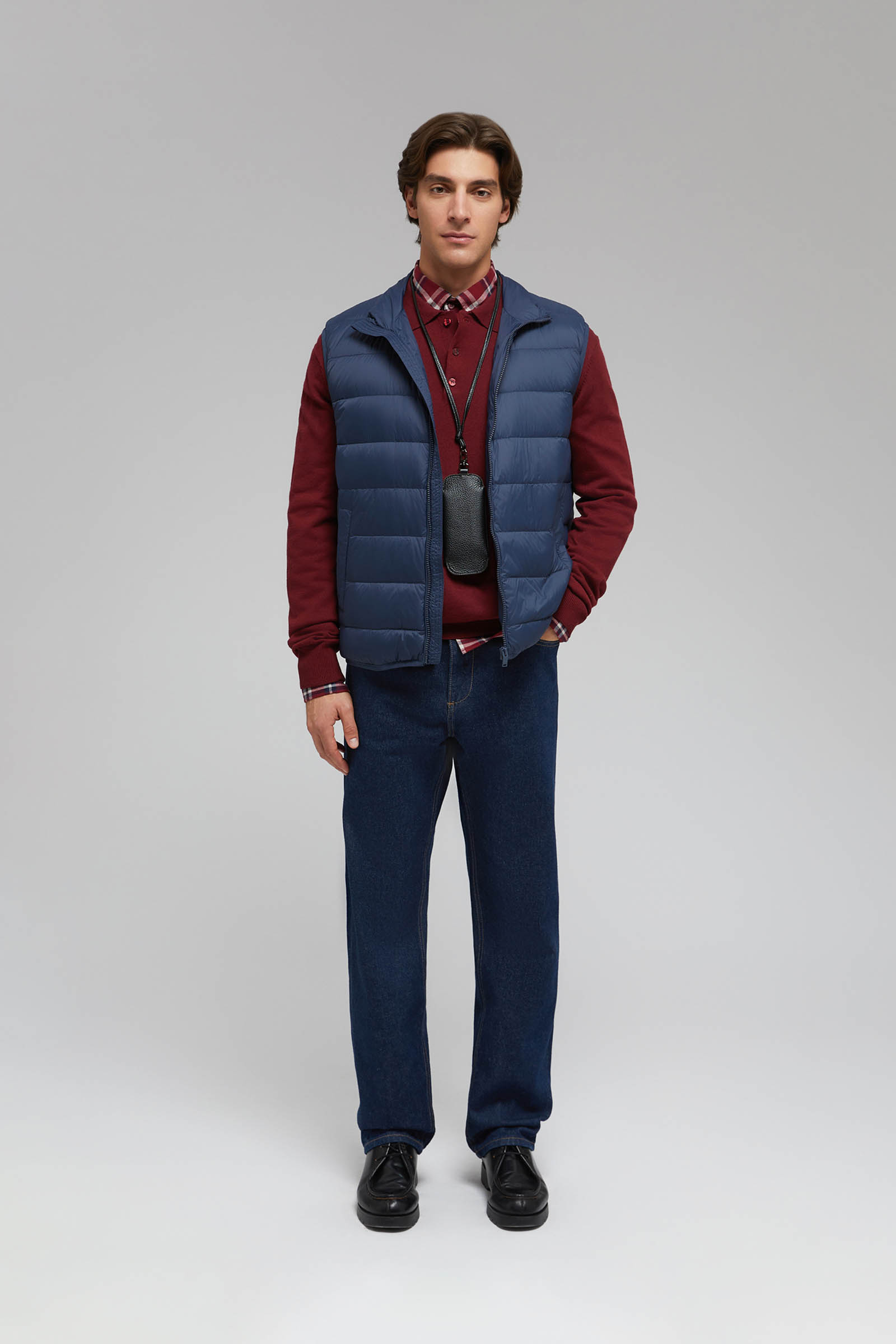 Стеганый пуховый жилет 7999₽