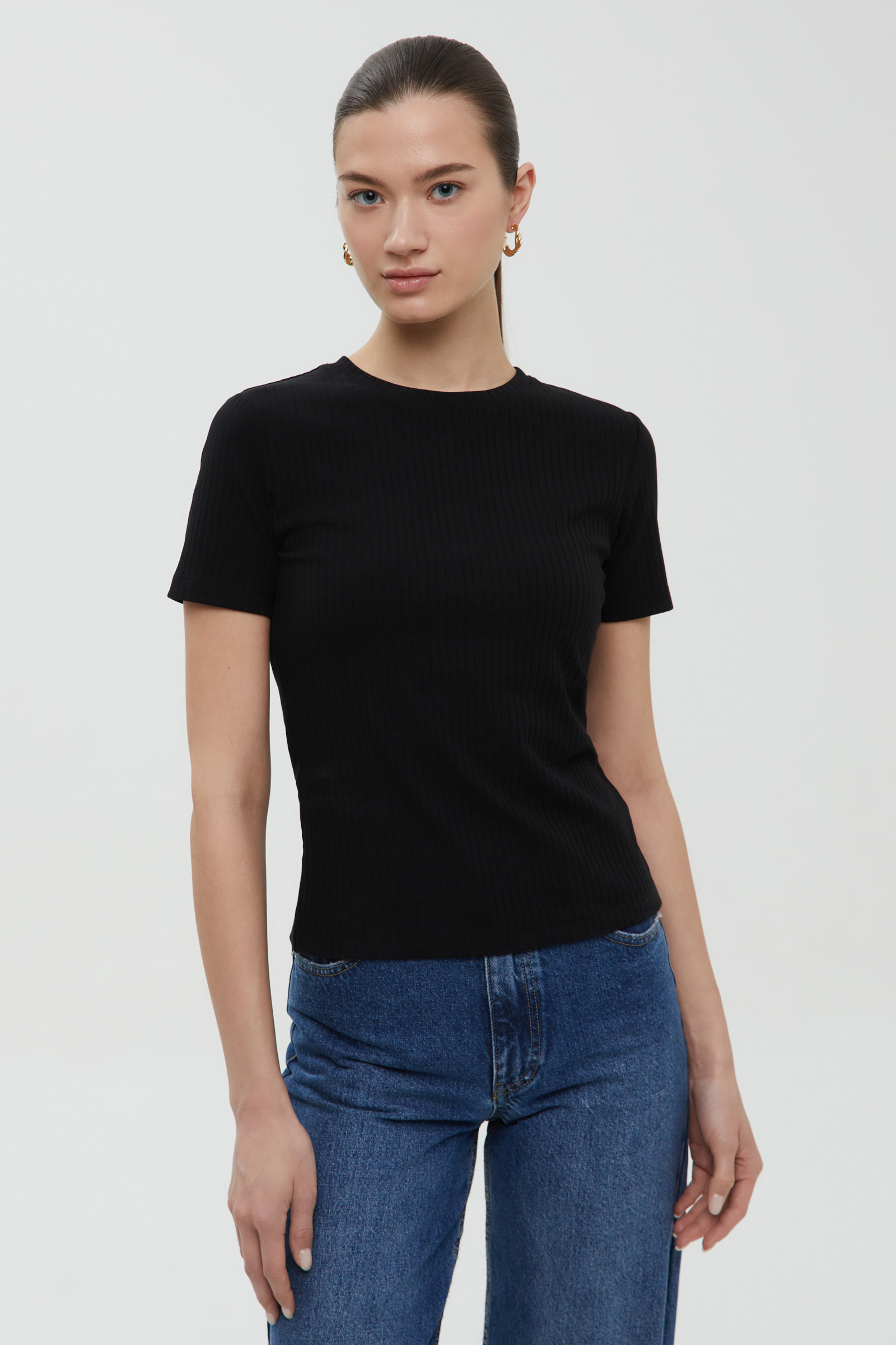 Футболка приталенного силуэта Finn Flare, черный, арт. BAS-100180