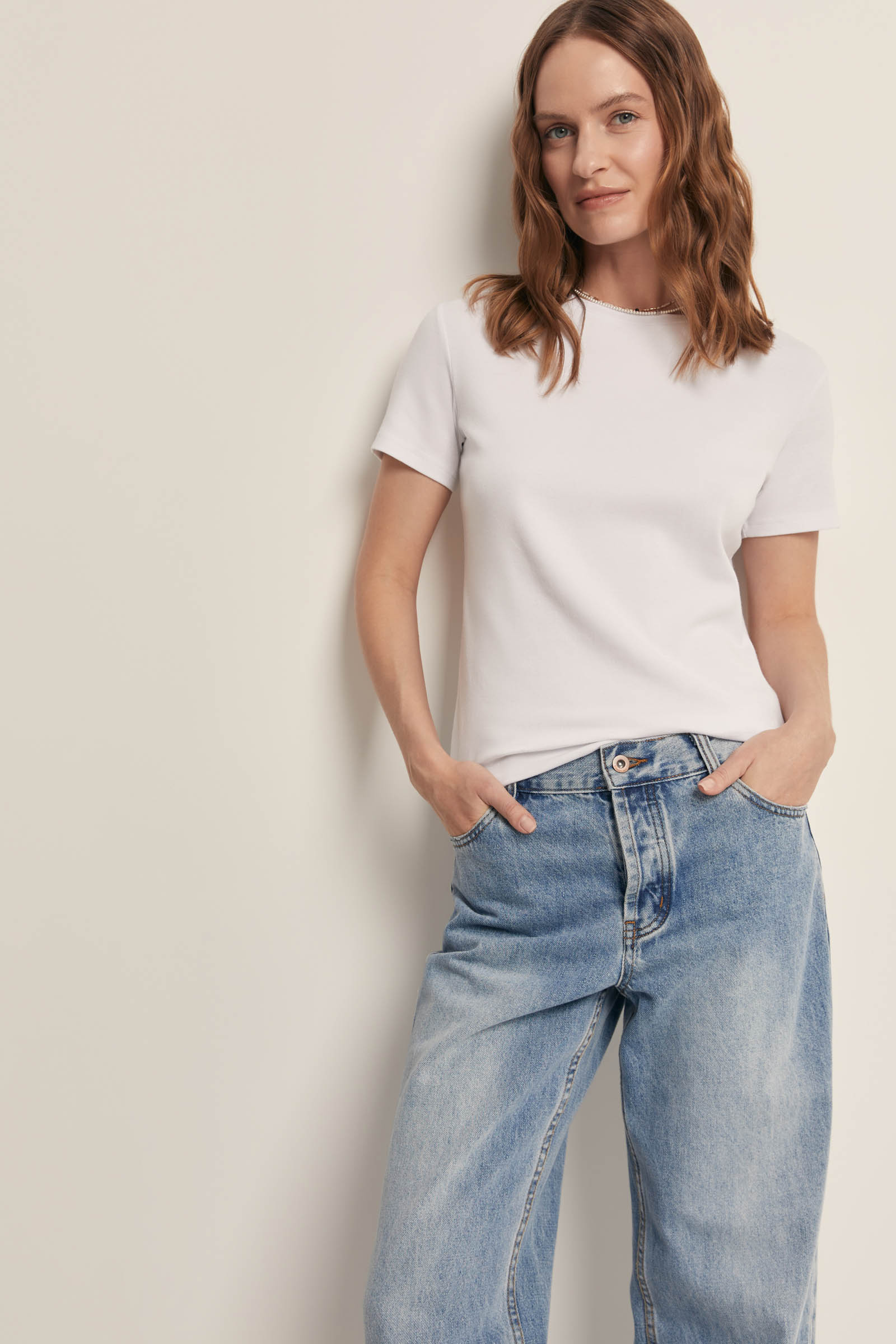 Футболка FINN FLARE приталенного силуэта, белый, арт. BAS-100185