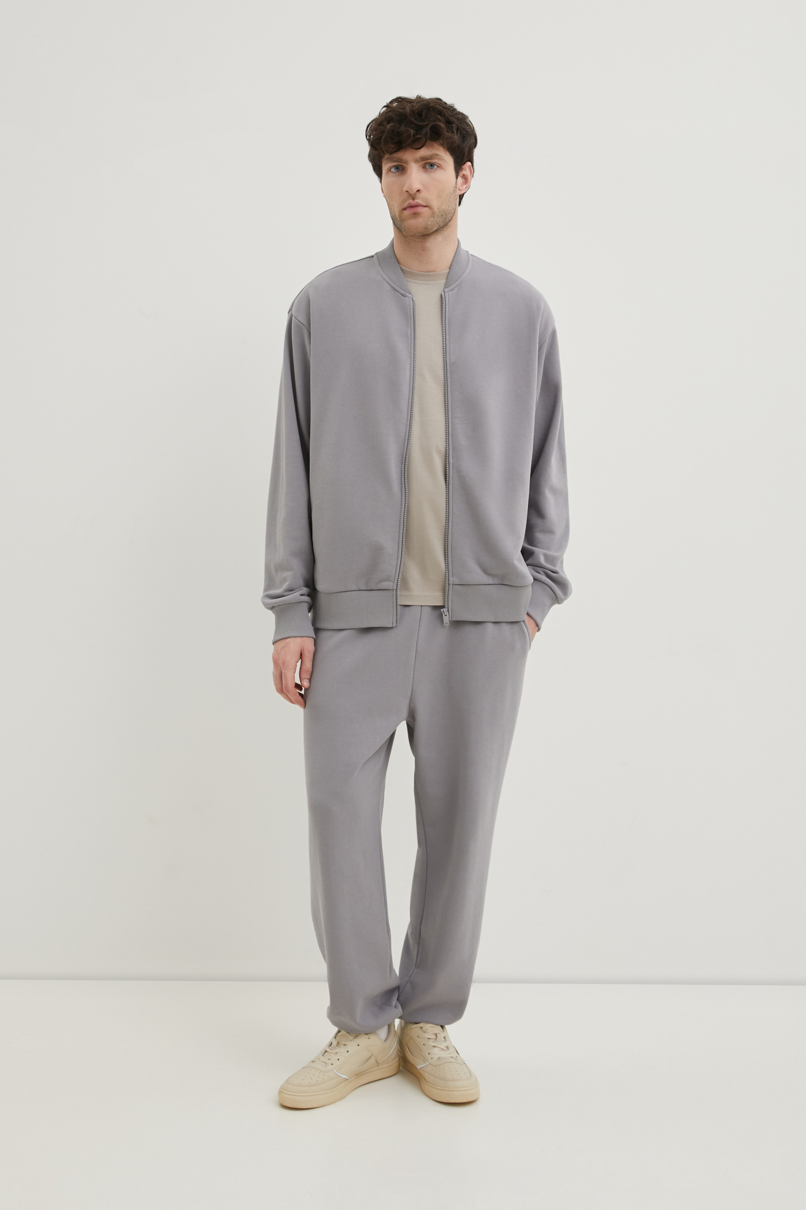 Новая коллекция уже на сайте! Порадуйте себя новыми образами.