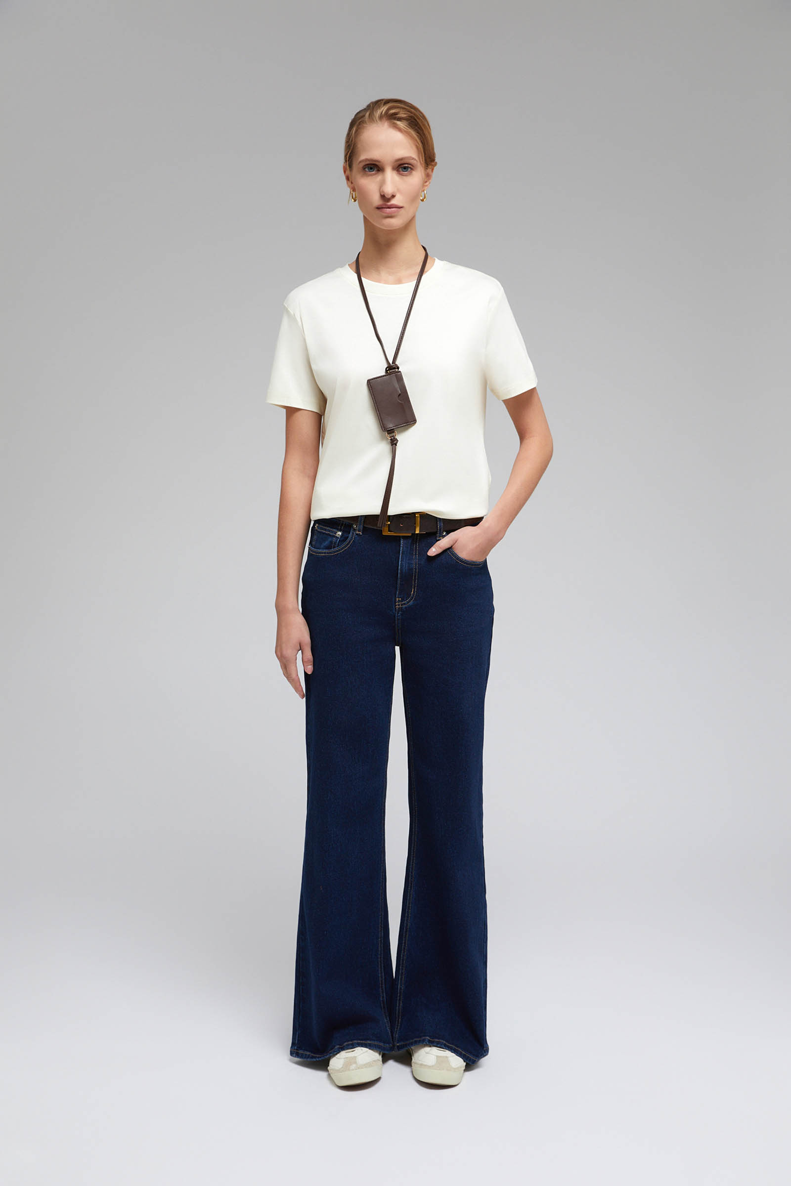 Футболка FINN FLARE из мерсеризованного хлопка, белый, арт. BAS-100161