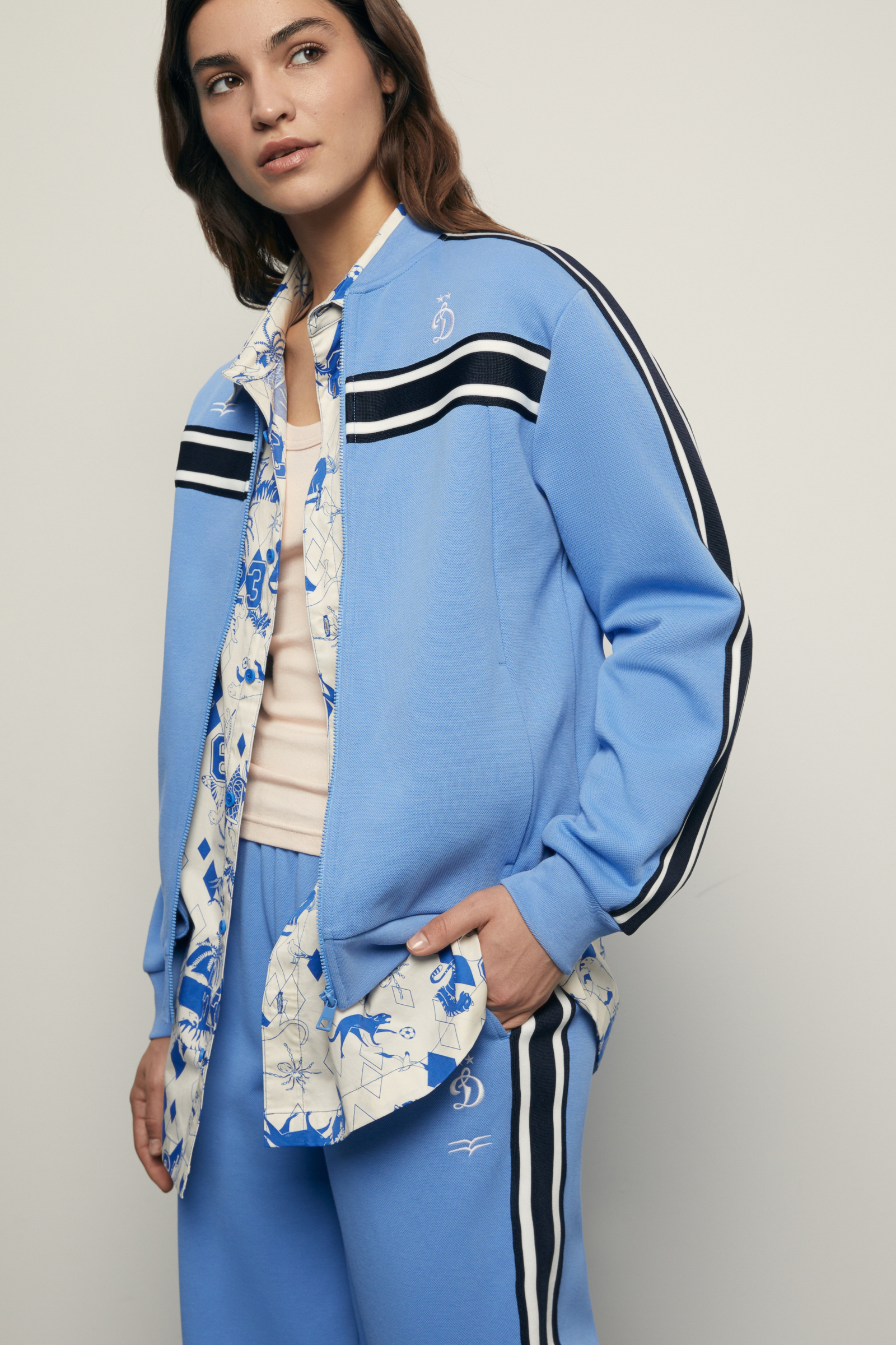 Олимпийка с отделкой из коллаборации с Динамо 4399₽