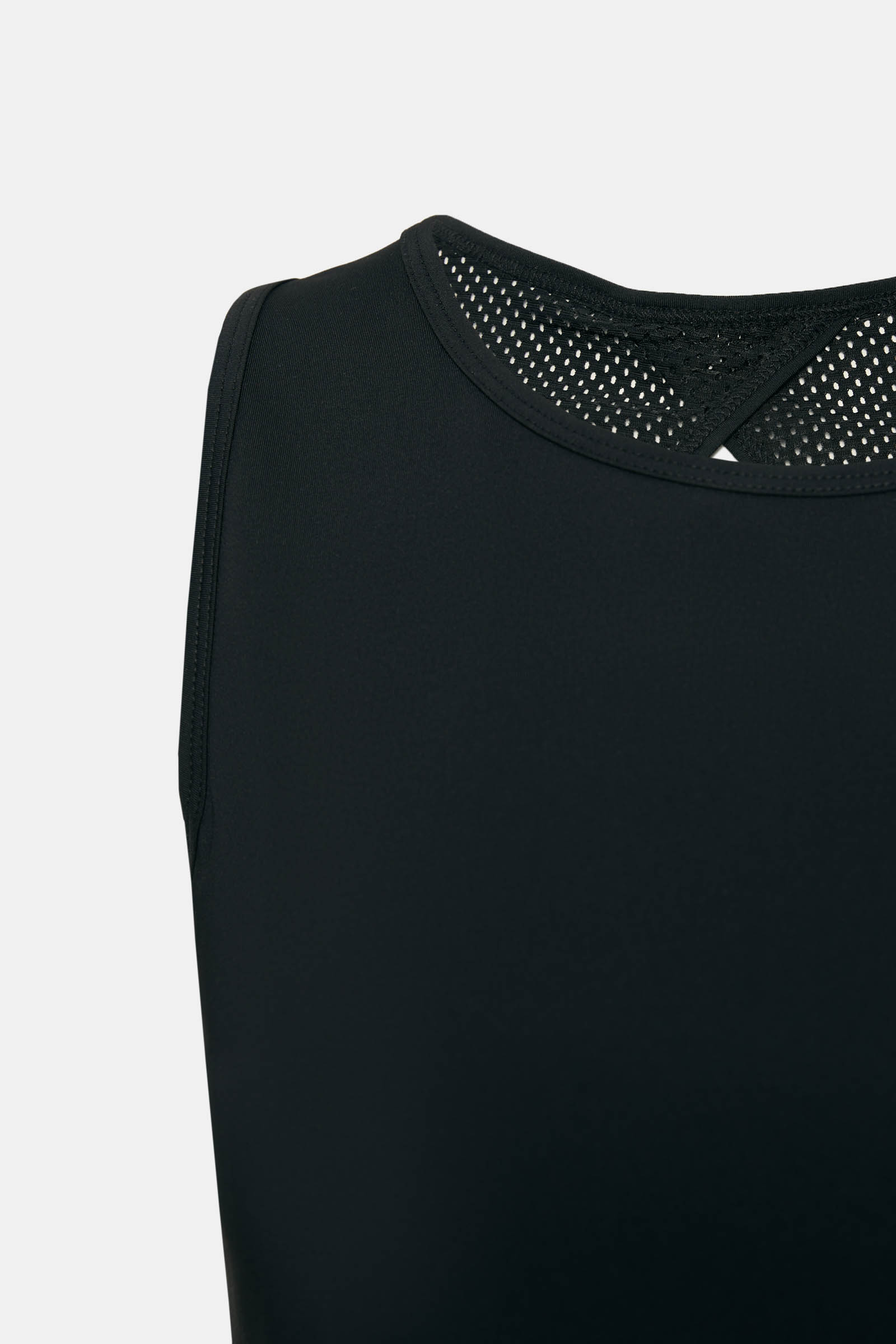 Спортивная майка из капсулы sport 2699₽