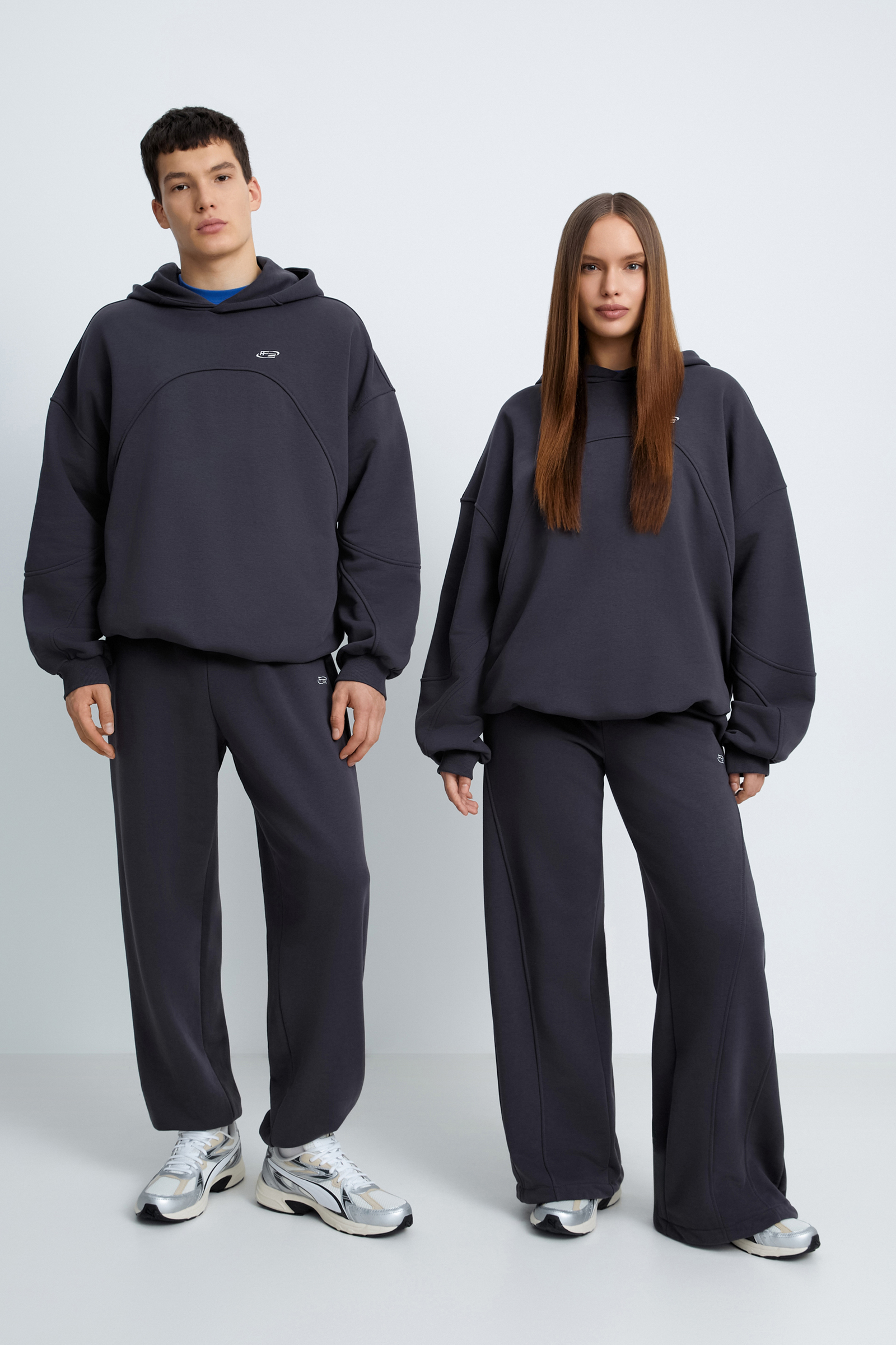 Спортивные брюки с эластичным поясом из коллаборации с MANEKEN