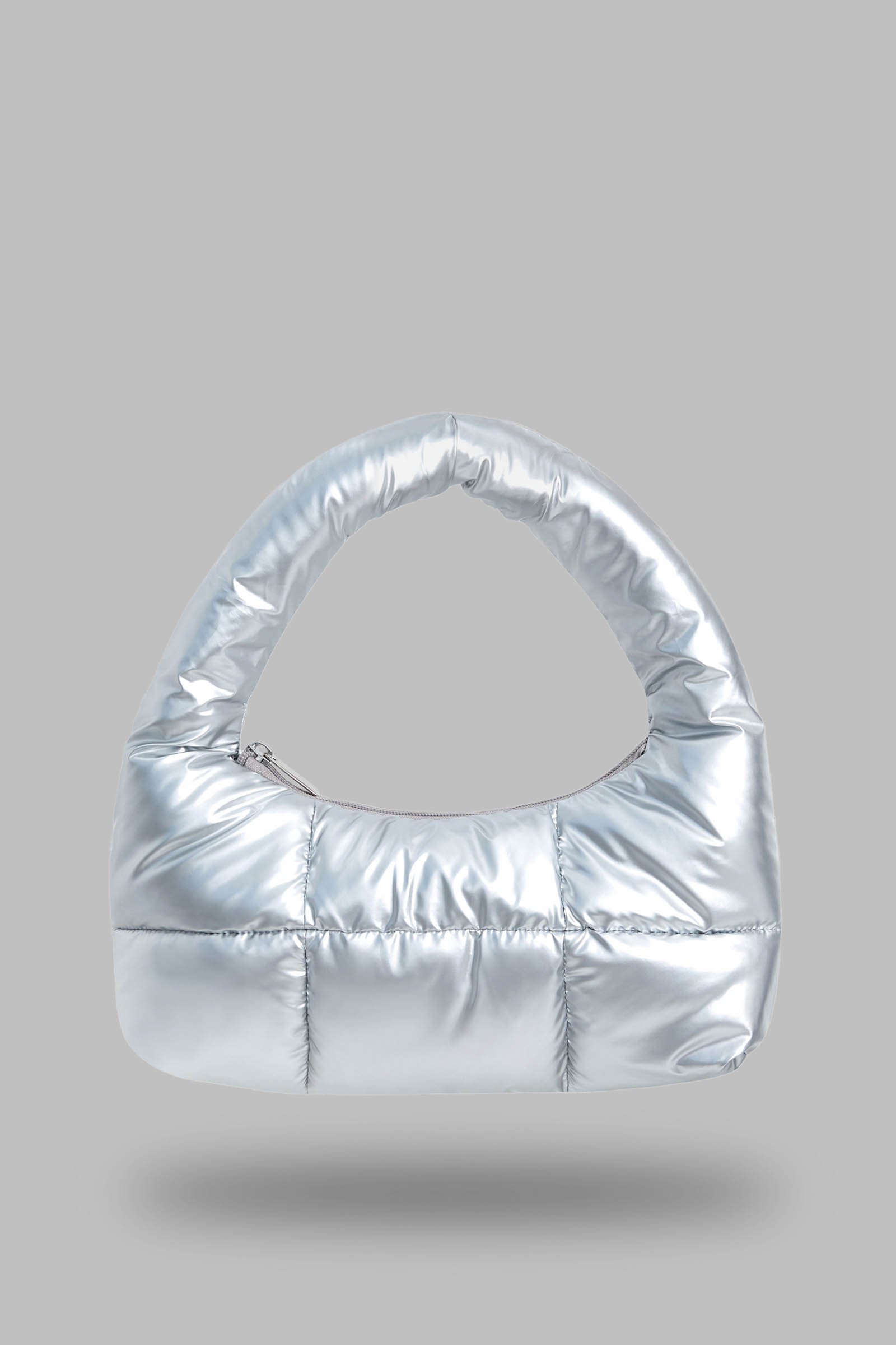 Стеганая сумка из коллаборации с maneken 2799₽