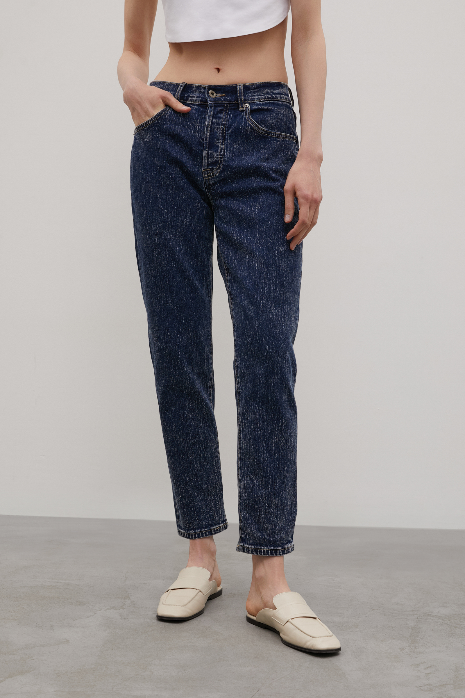 Джинсы slim fit женские
