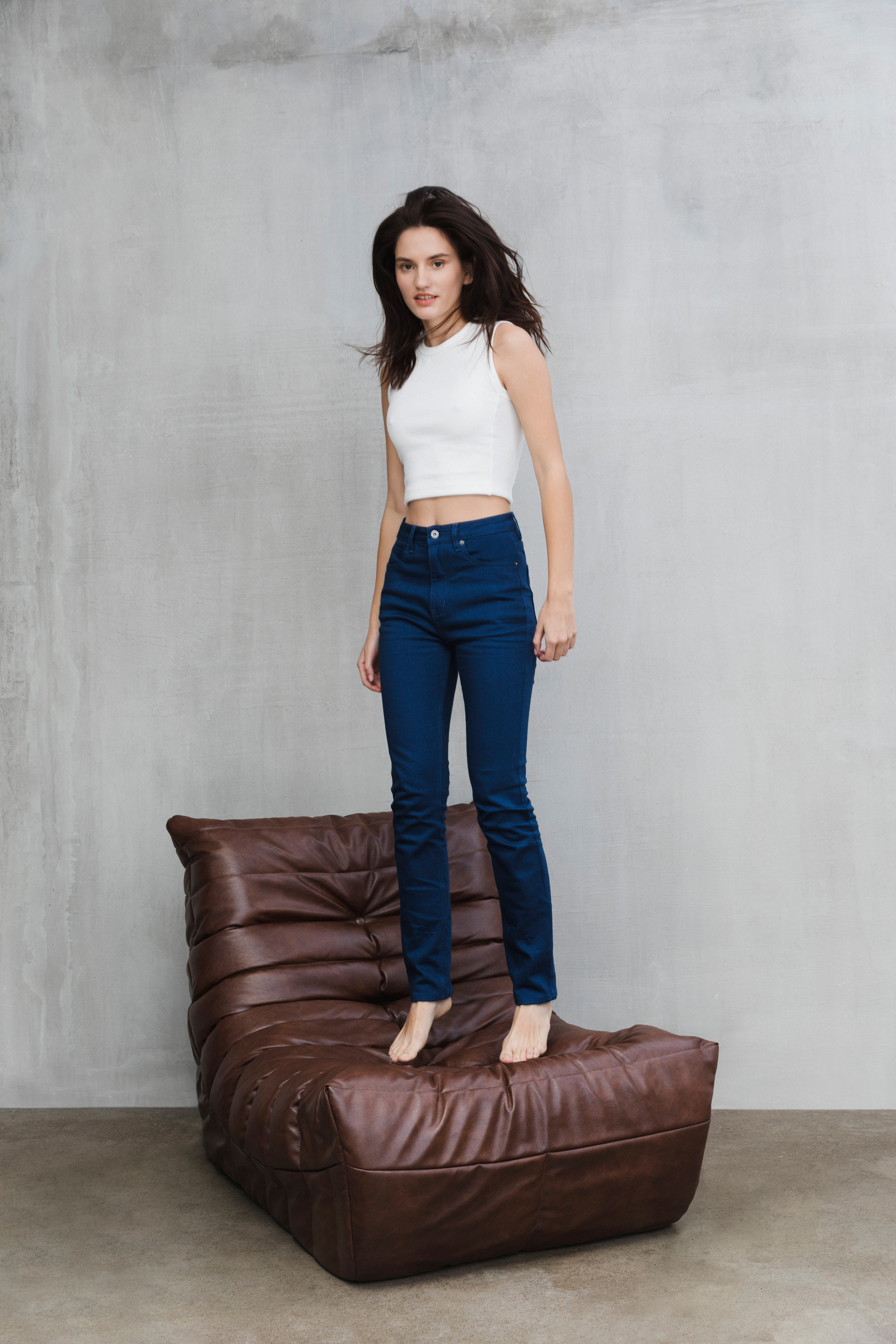 Джинсы slim fit женские