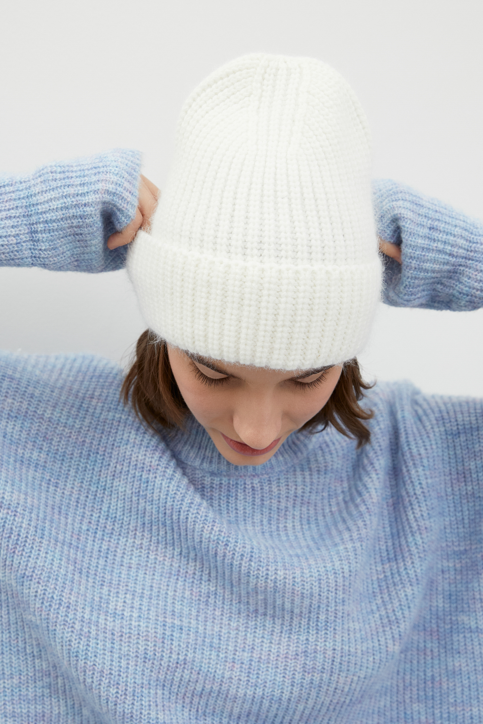 Базовая шапка с шерстью и ангорой