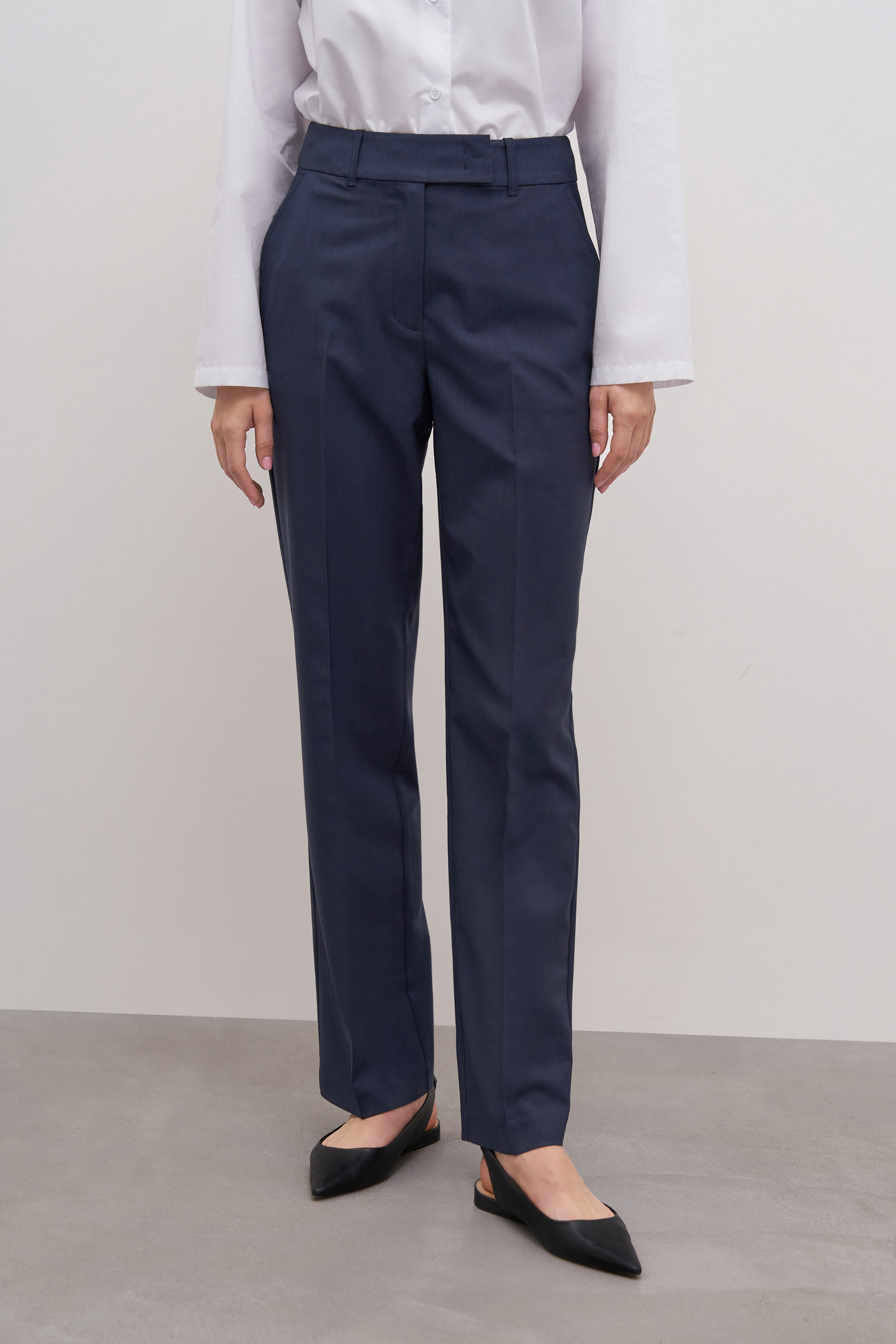 Брюки со стрелками с добавлением вискозы