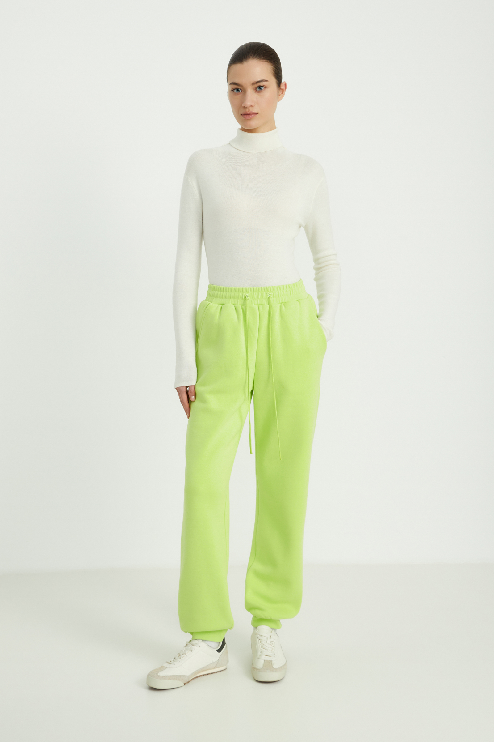 Спортивные брюки свободного силуэта