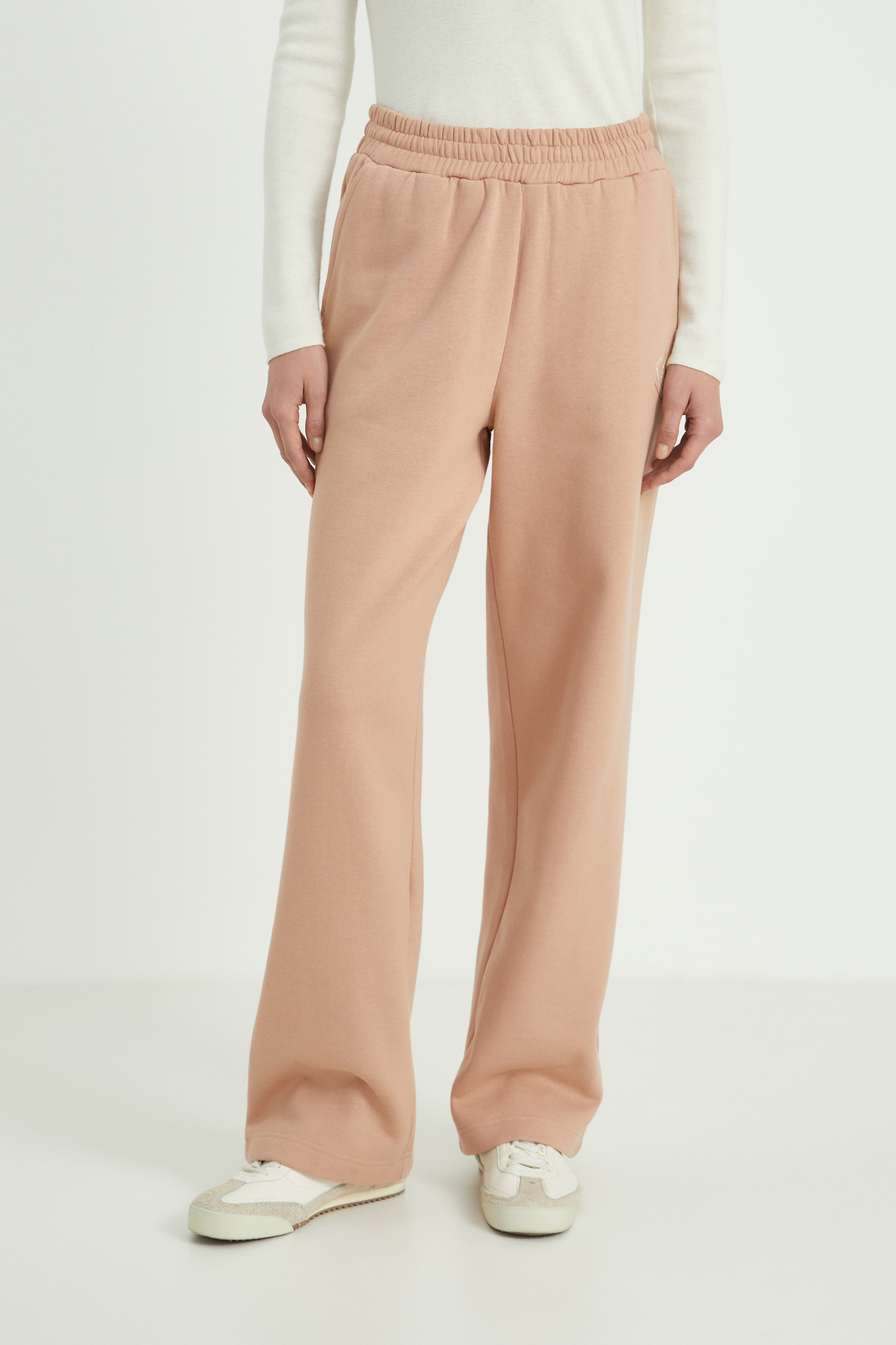 Спортивные брюки широкого кроя на средней посадке 1990₽