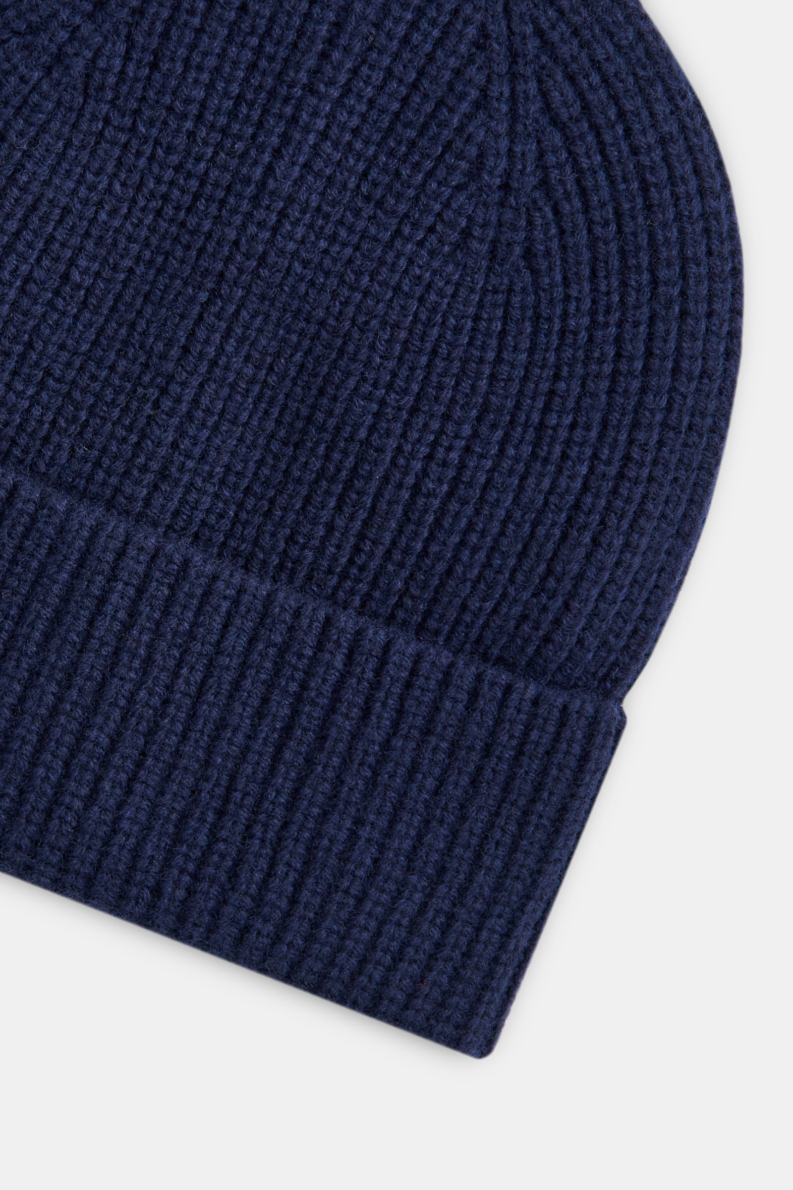 Шапка из шерсти