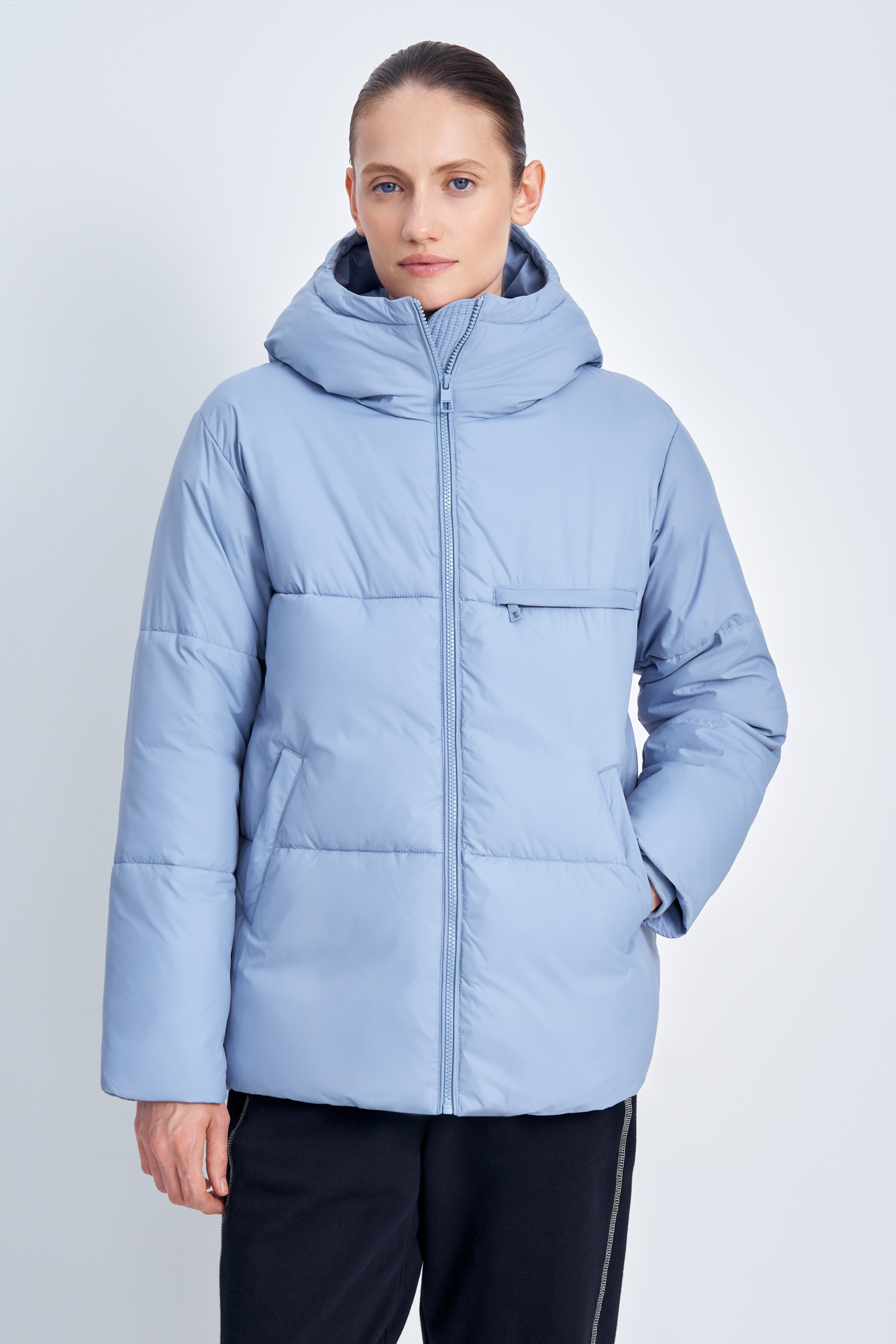 Утепленная куртка прямого кроя 13990₽