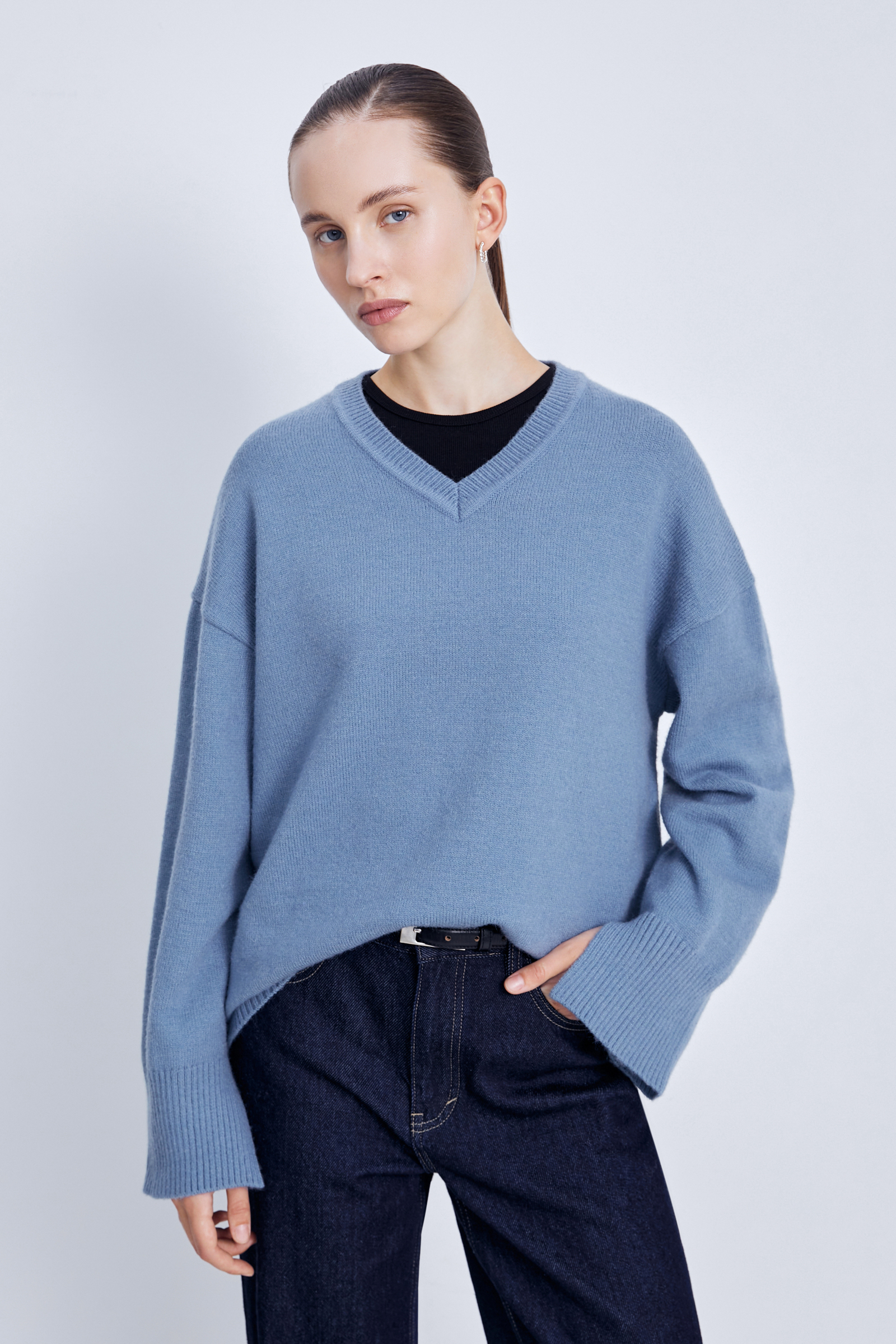 Джемпер FINN FLARE с V-образной горловиной и широкими рукавами, 124 cyan, арт. FAE11117