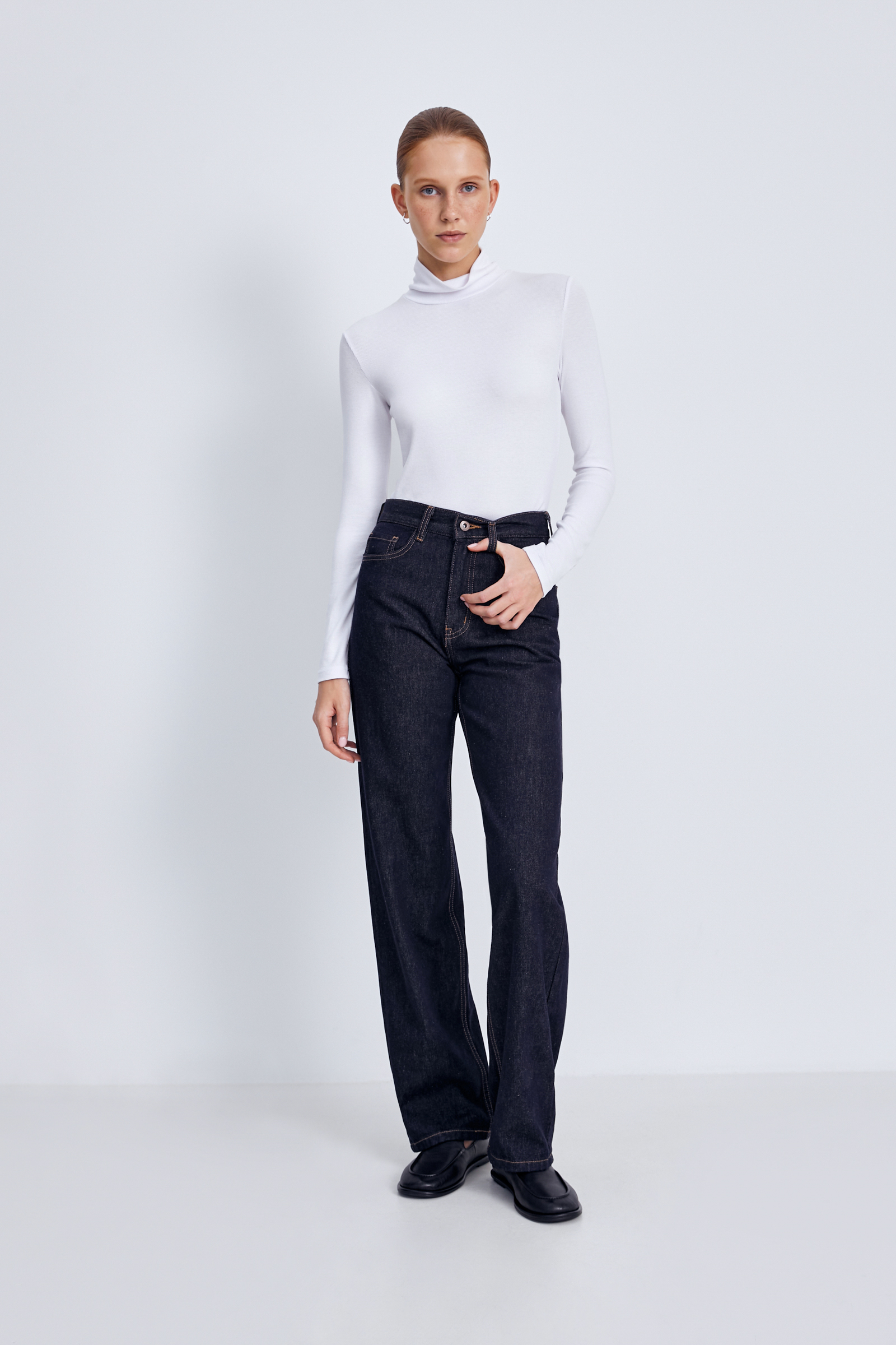 Джинсы straight fit женские
