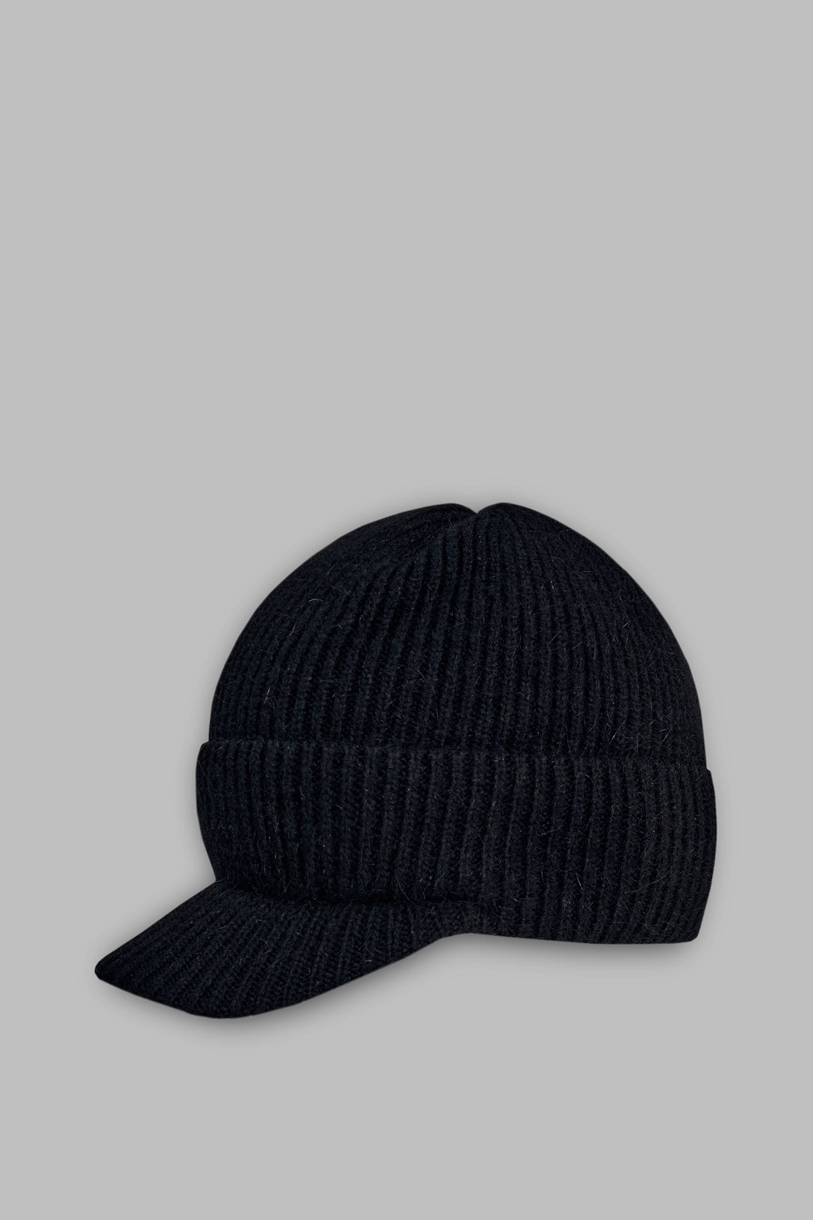 Вязаная шапка FINN FLARE с козырьком, черный, арт. FAE111115