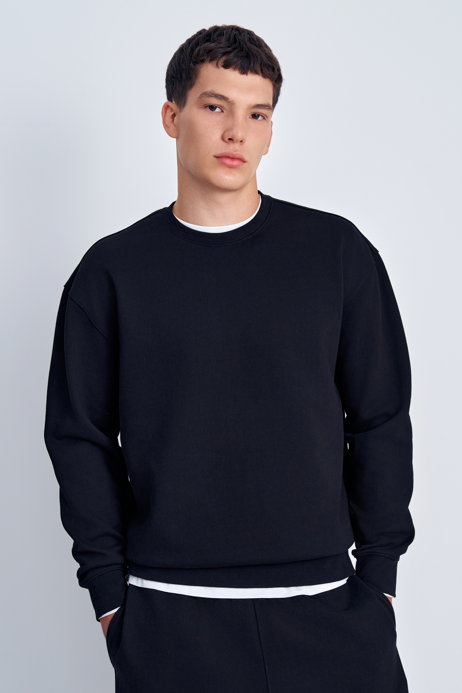 Толстовка из хлопка свободного кроя 3990₽