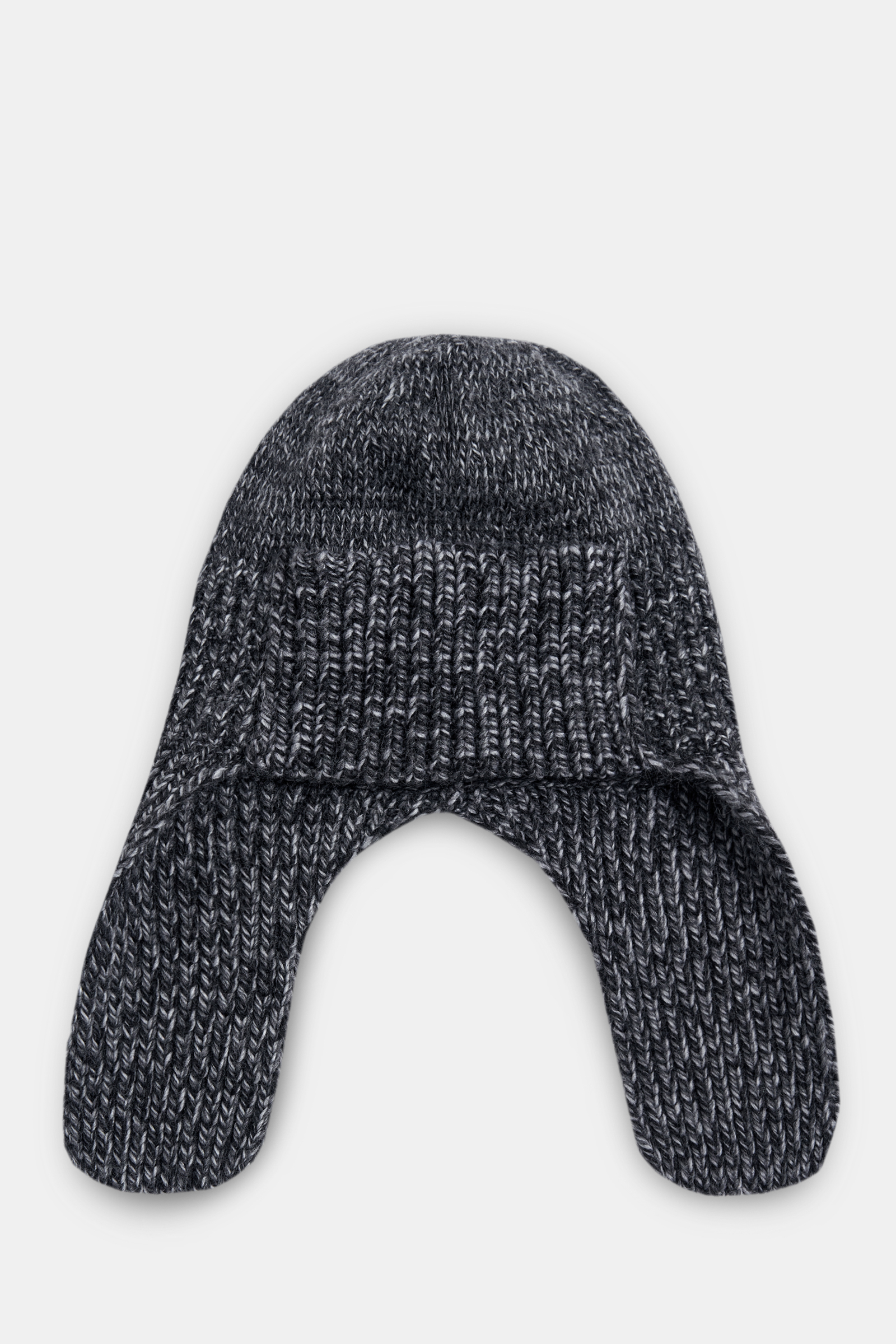 Шапка-ушанка из шерсти