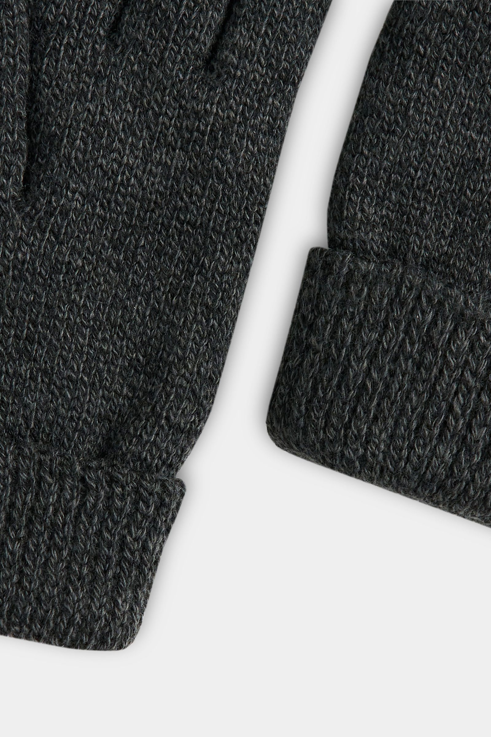 Вязаные перчатки