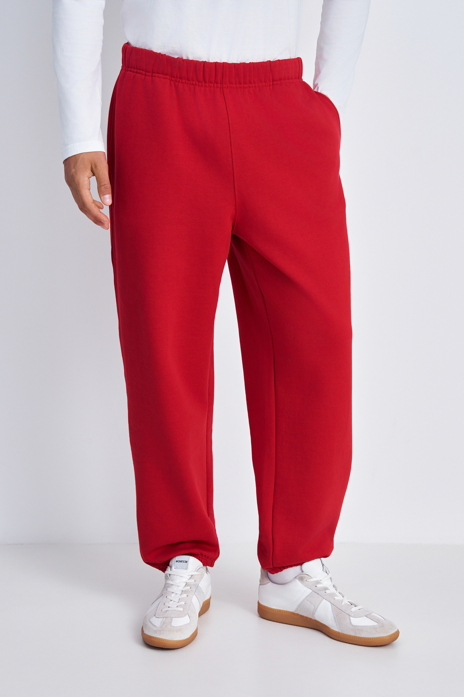 Спортивные брюки широкого кроя на высокой посадке 2990₽