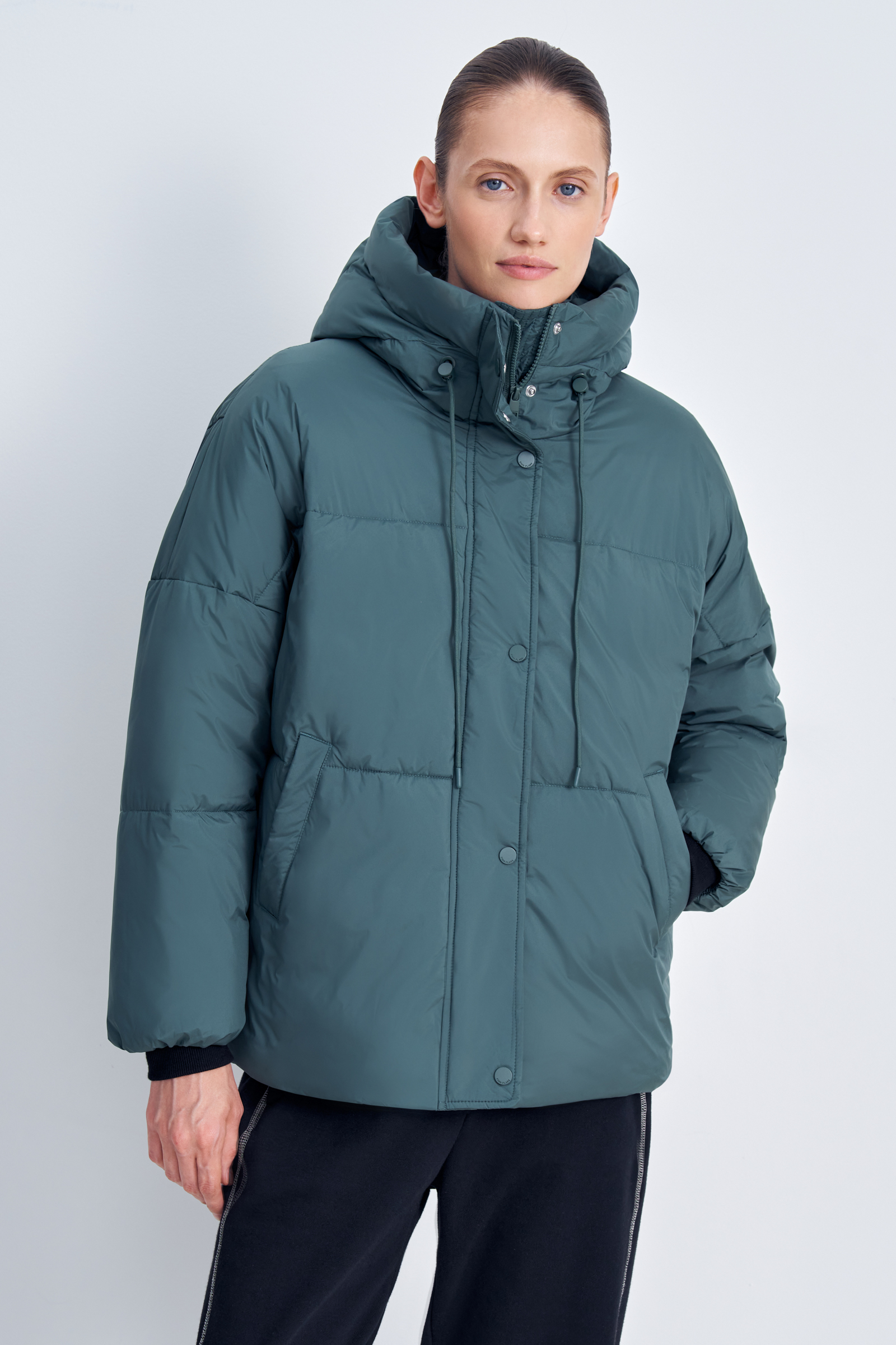 Утепленная куртка свободного силуэта 11990₽