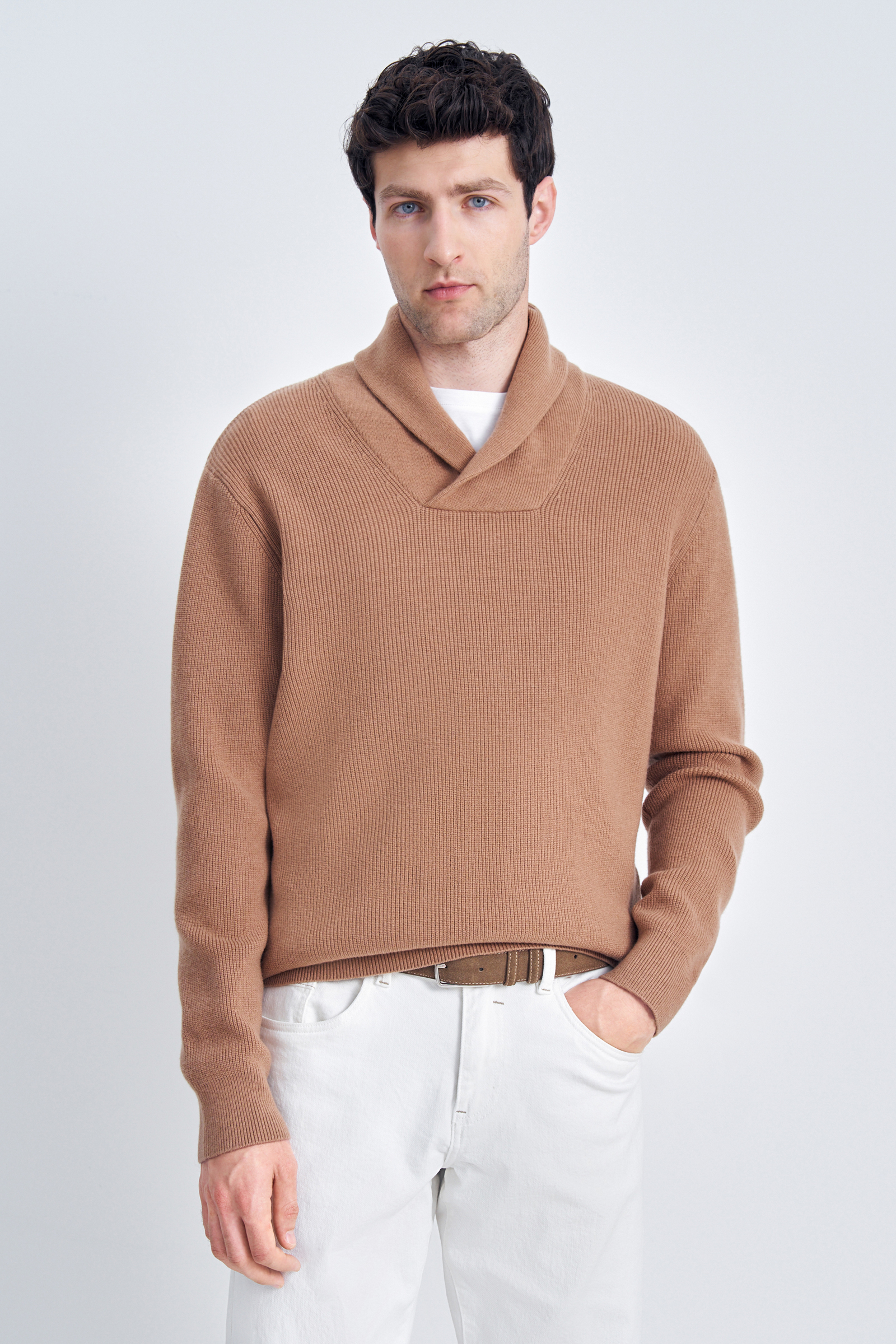 Джемпер Finn Flare с воротником-стойкой, коричневый, арт. FAE21100