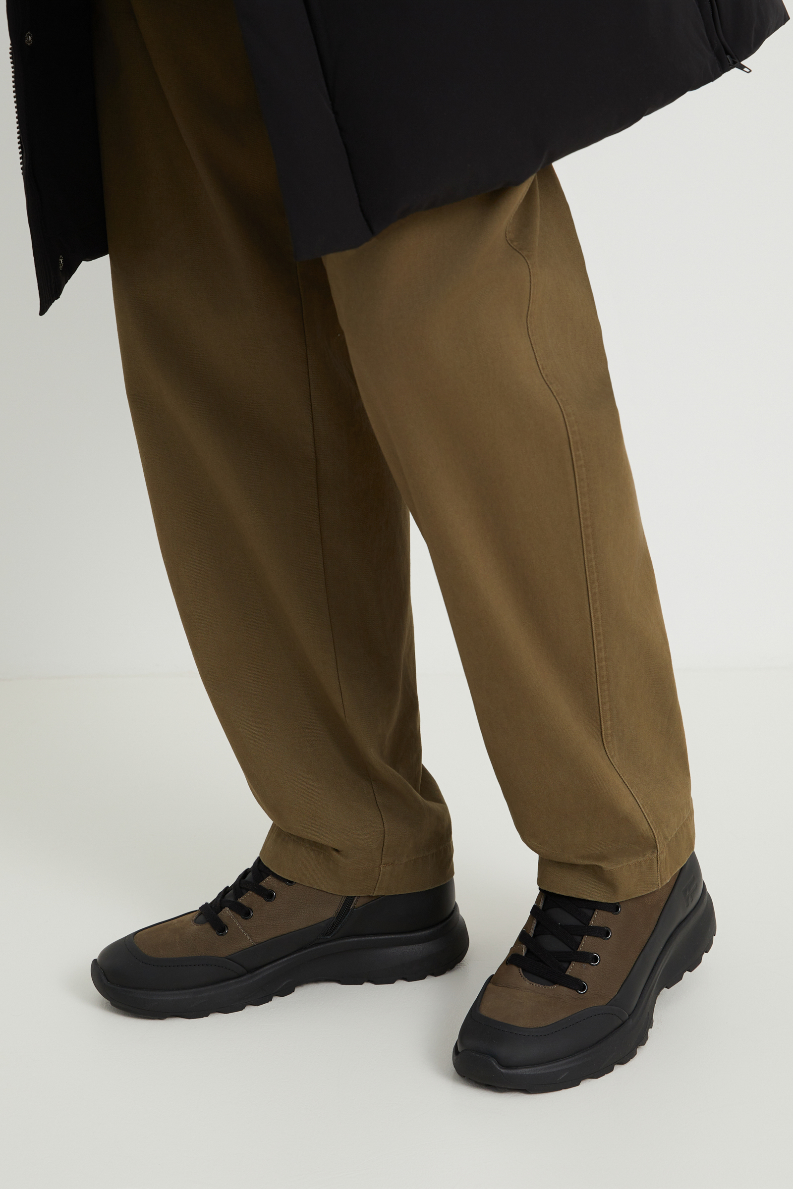 Ботинки из натуральной кожи