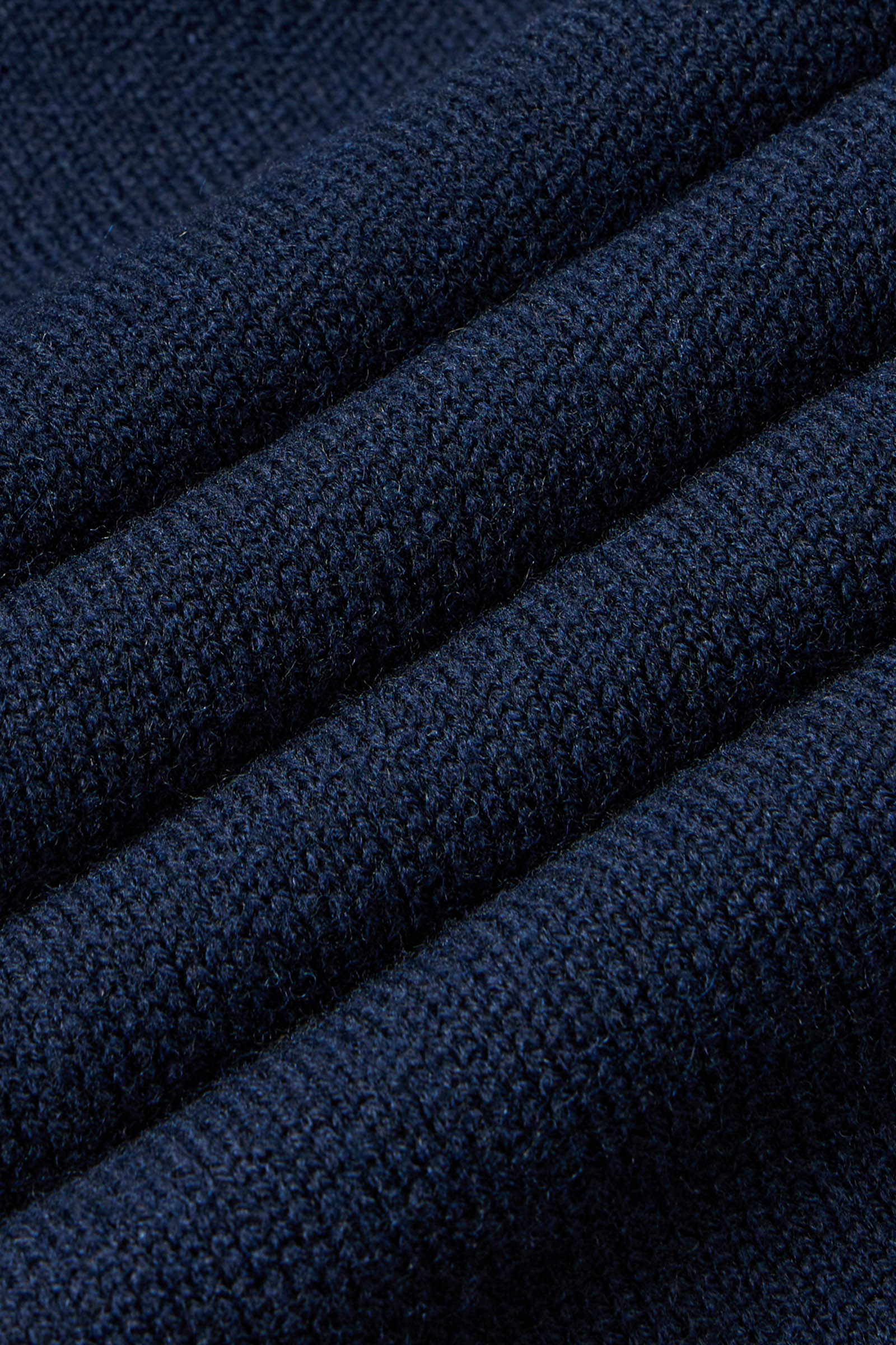 Шарф из шерсти