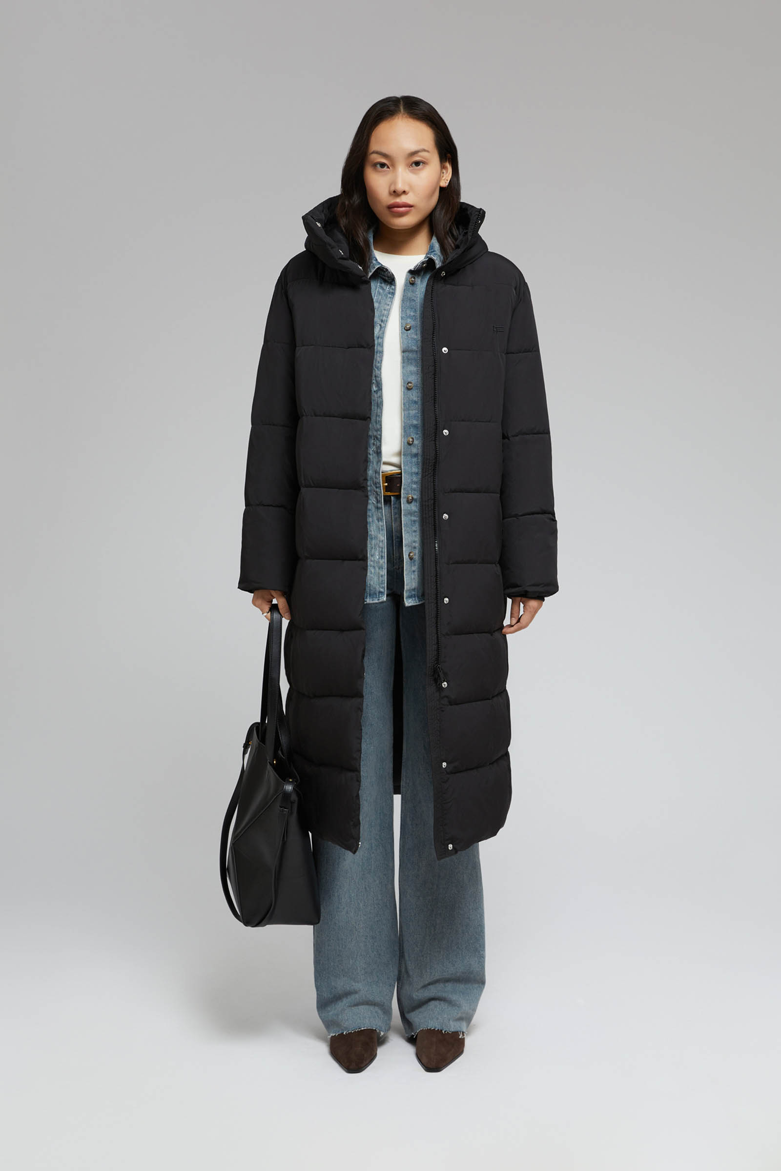 Утепленное пальто Finn Flare с капюшоном, черный, арт. FAF11007