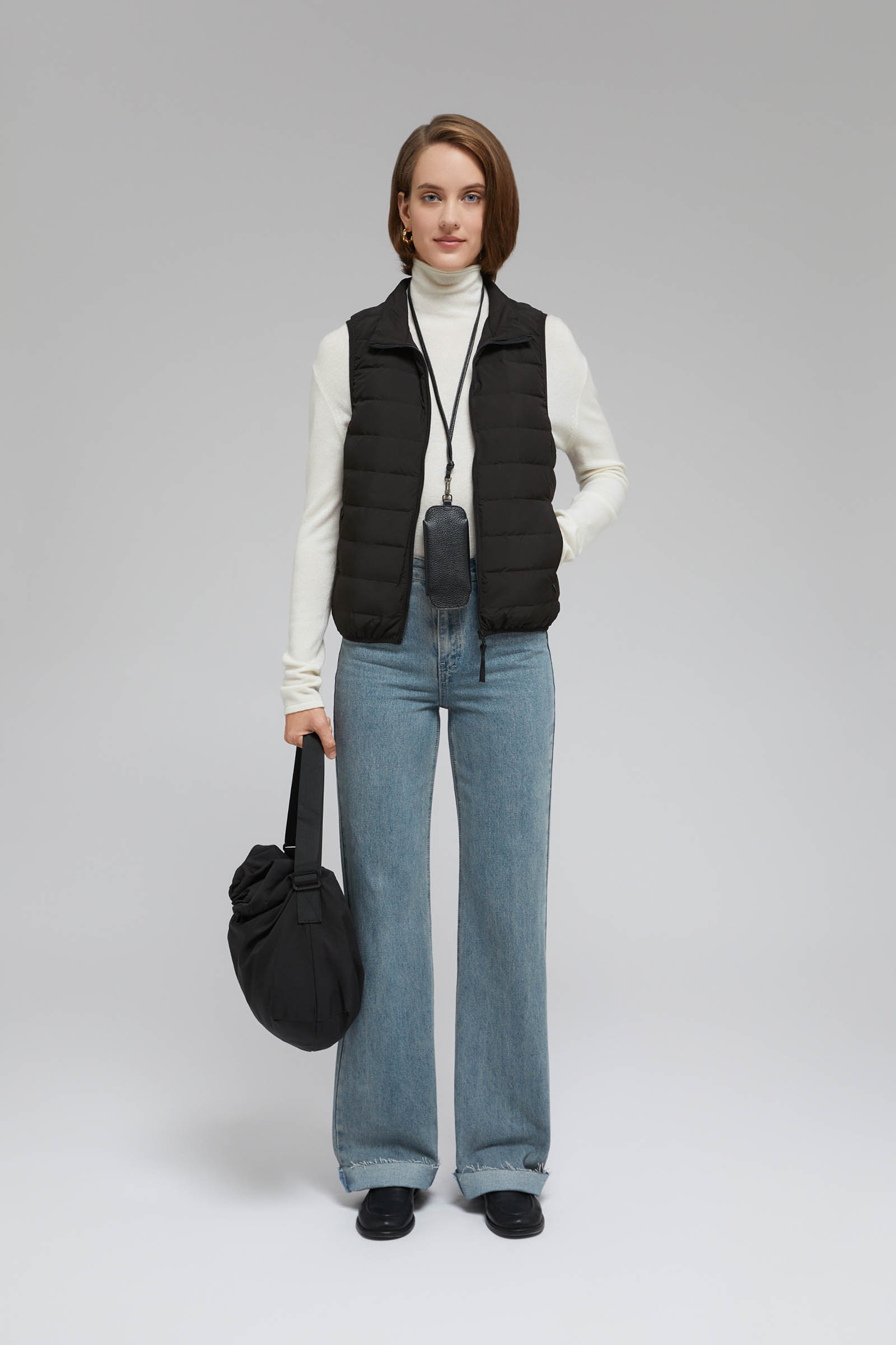 Пуховый жилет с натуральным пухом 4990₽