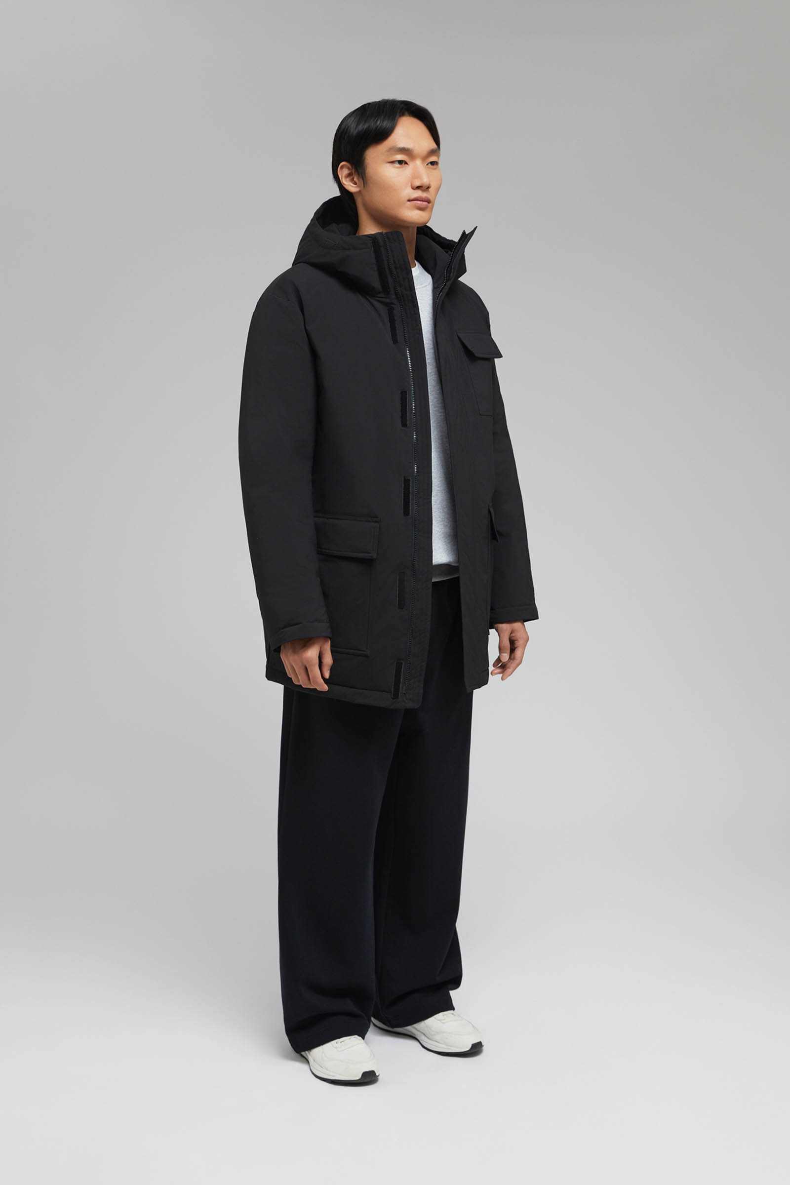 Утепленная куртка с капюшоном