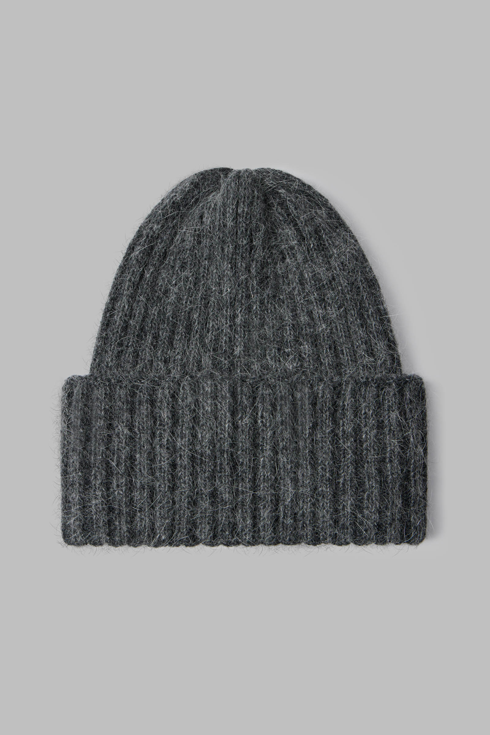 

Шапка женская, 202 graphite, Шапка женская