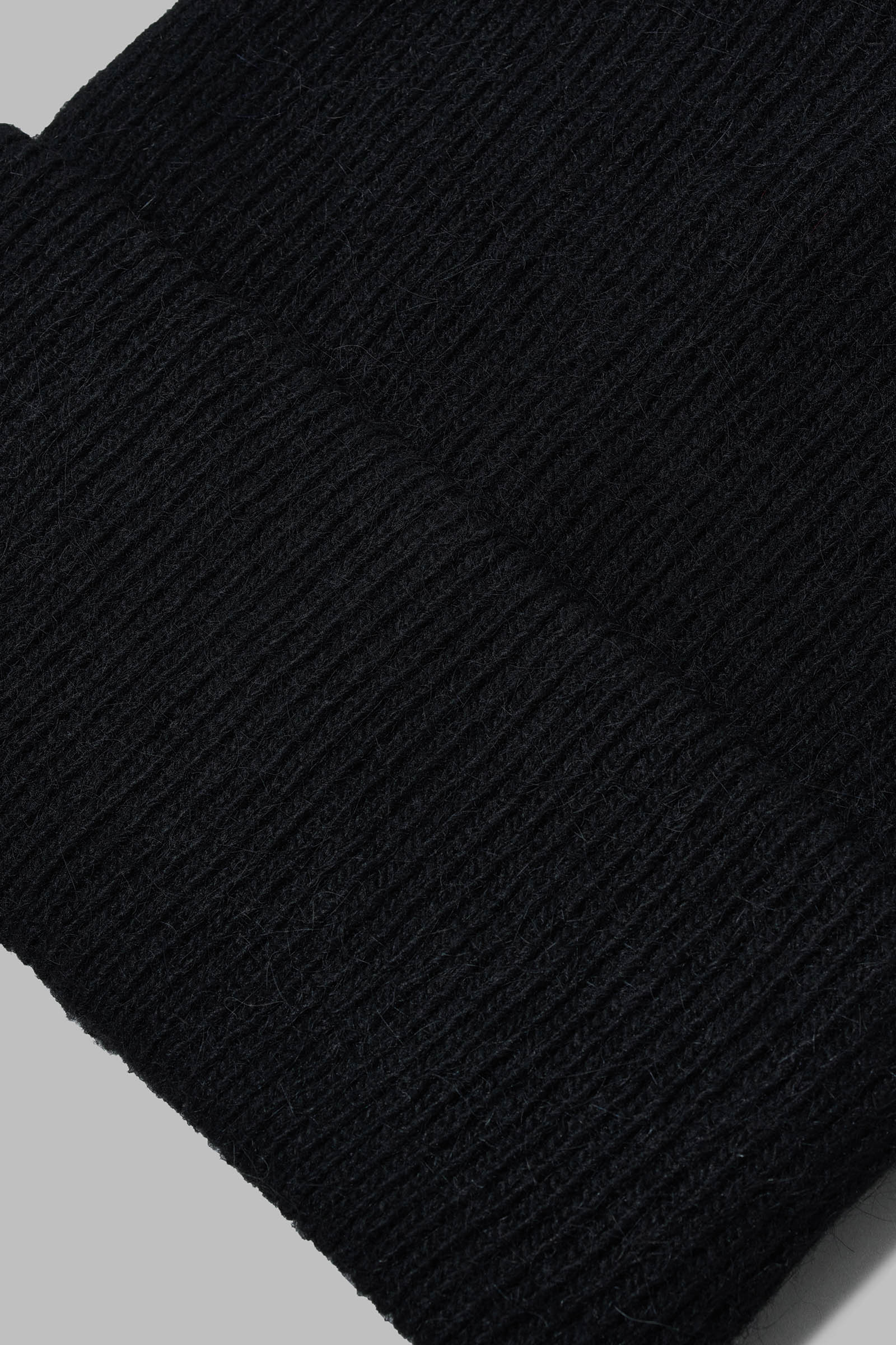 

Шапка-бини с ангорой, 202 graphite, Шапка-бини с ангорой