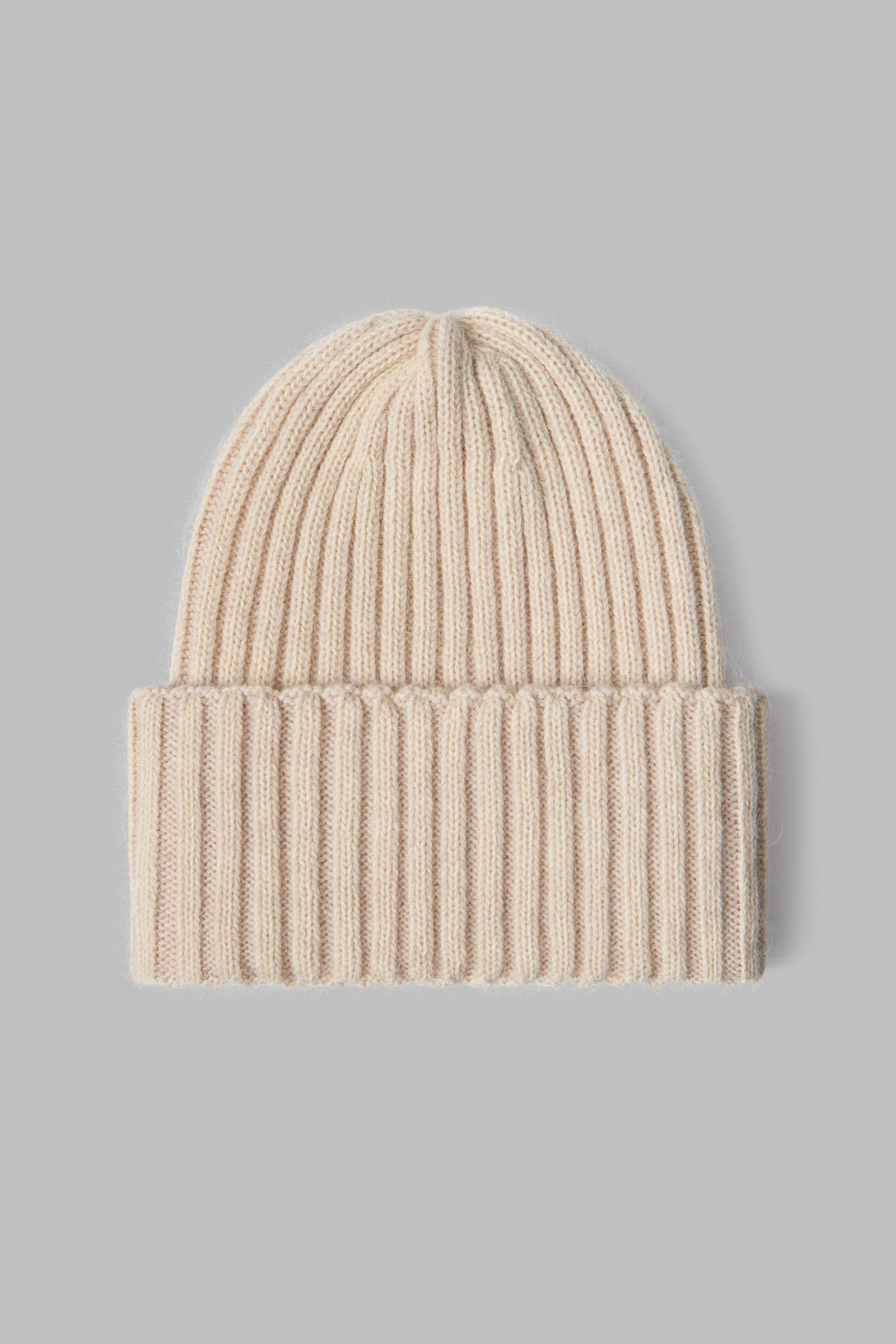 Шапка женская FINN FLARE, бежевый, арт. FAF111145