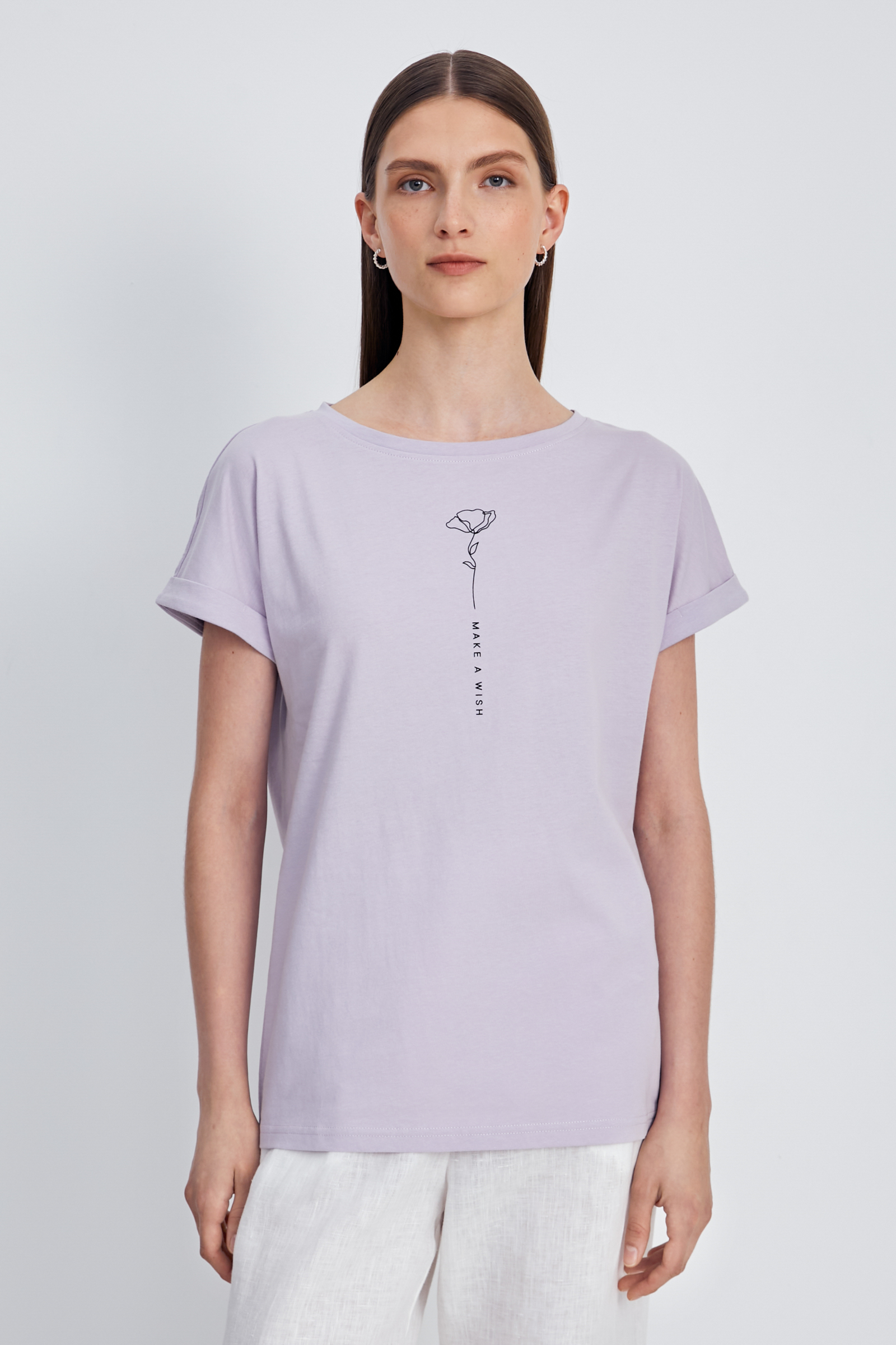 Футболка с круглым вырезом