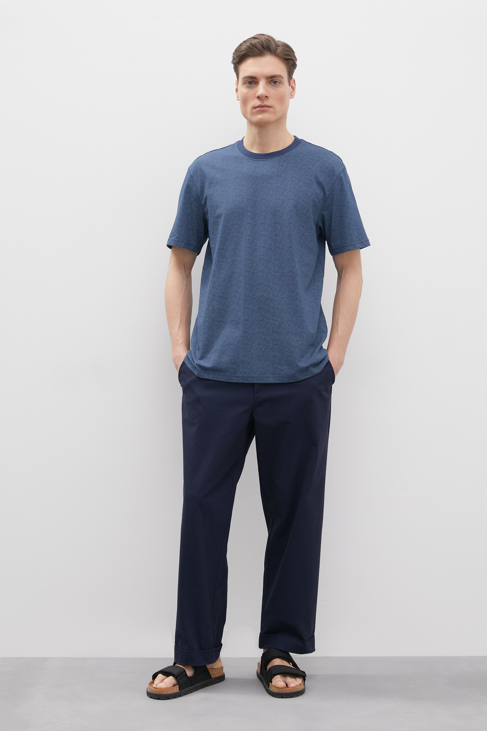 Базовая футболка из хлопка