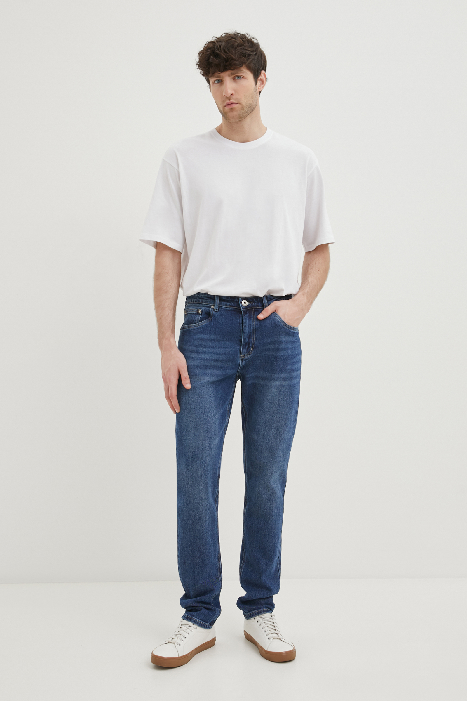 Джинсы slim fit мужские