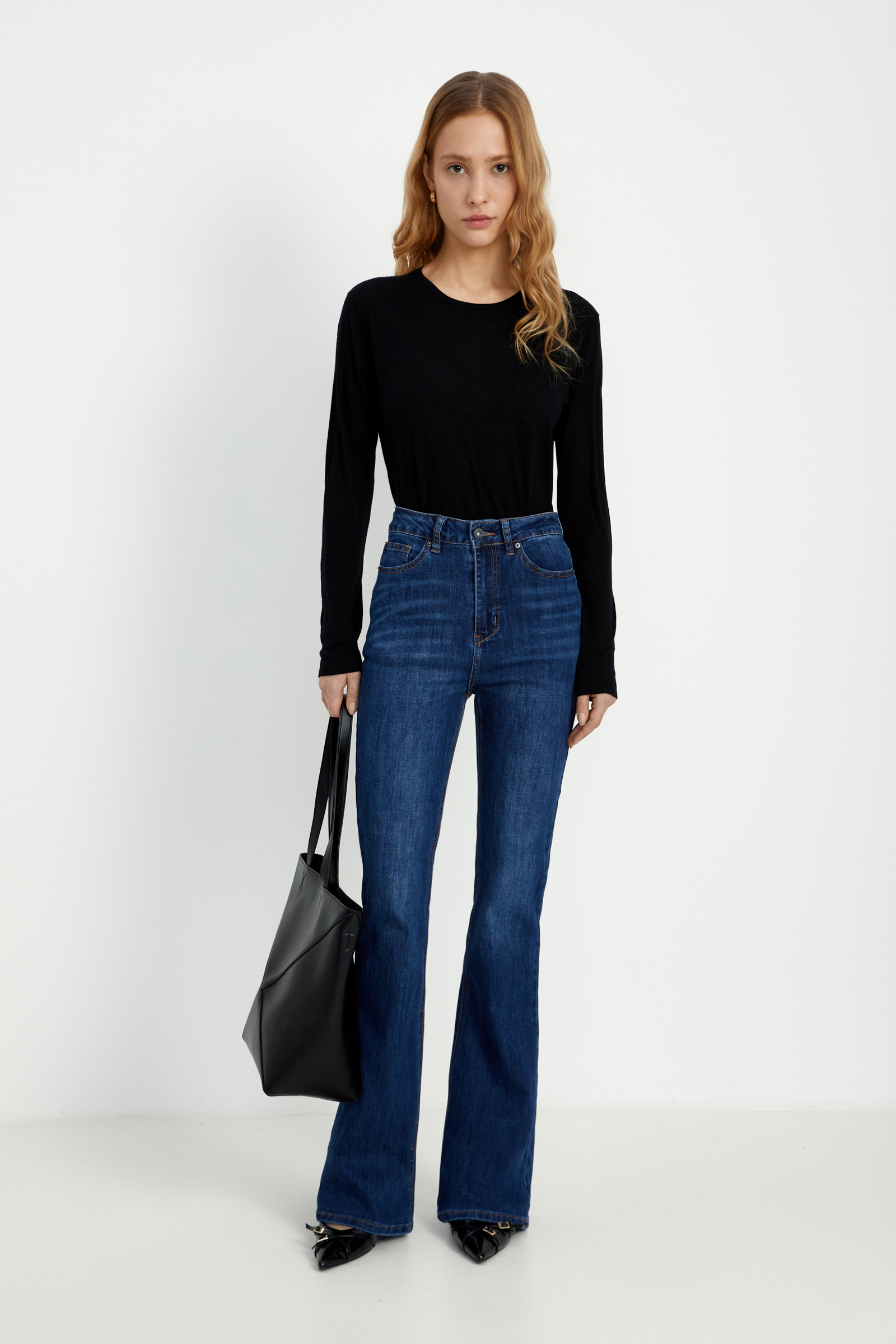 Джинсы bootcut fit женские
