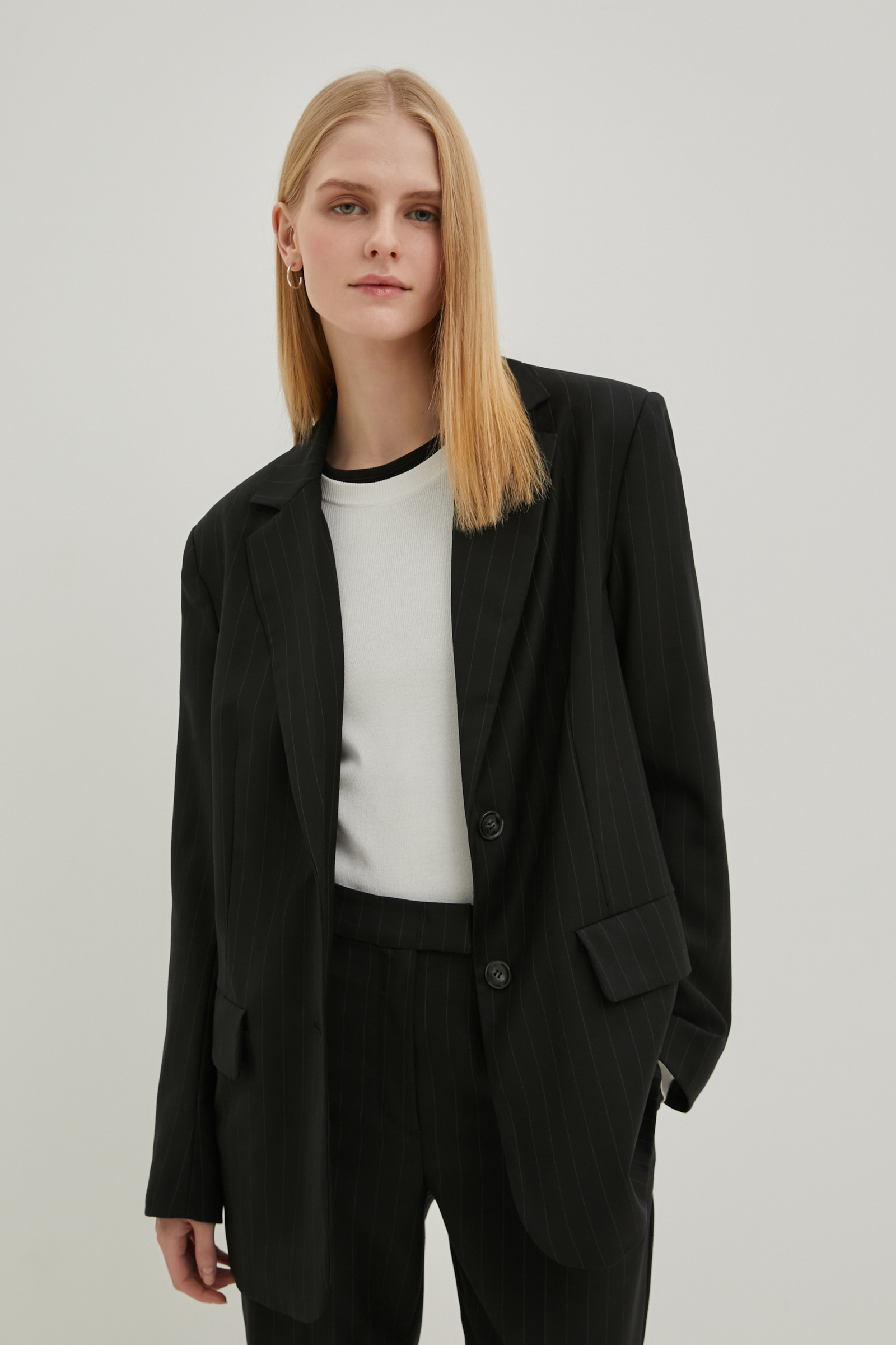 Новая коллекция уже на сайте! Порадуйте себя новыми образами.