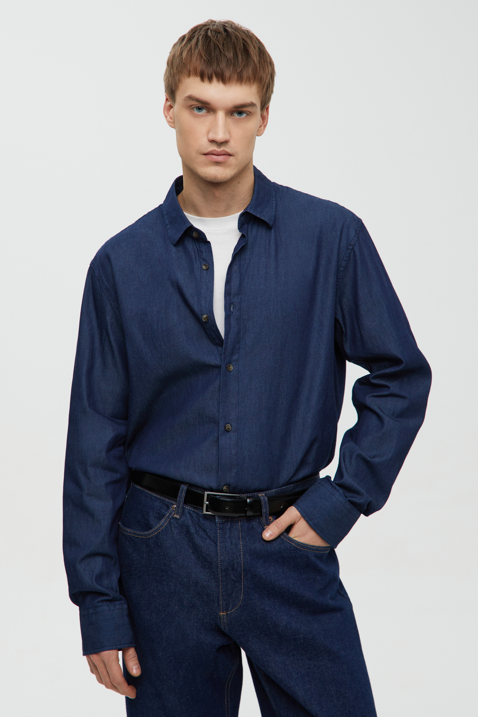 Джинсовая рубашка прямого кроя 2990₽