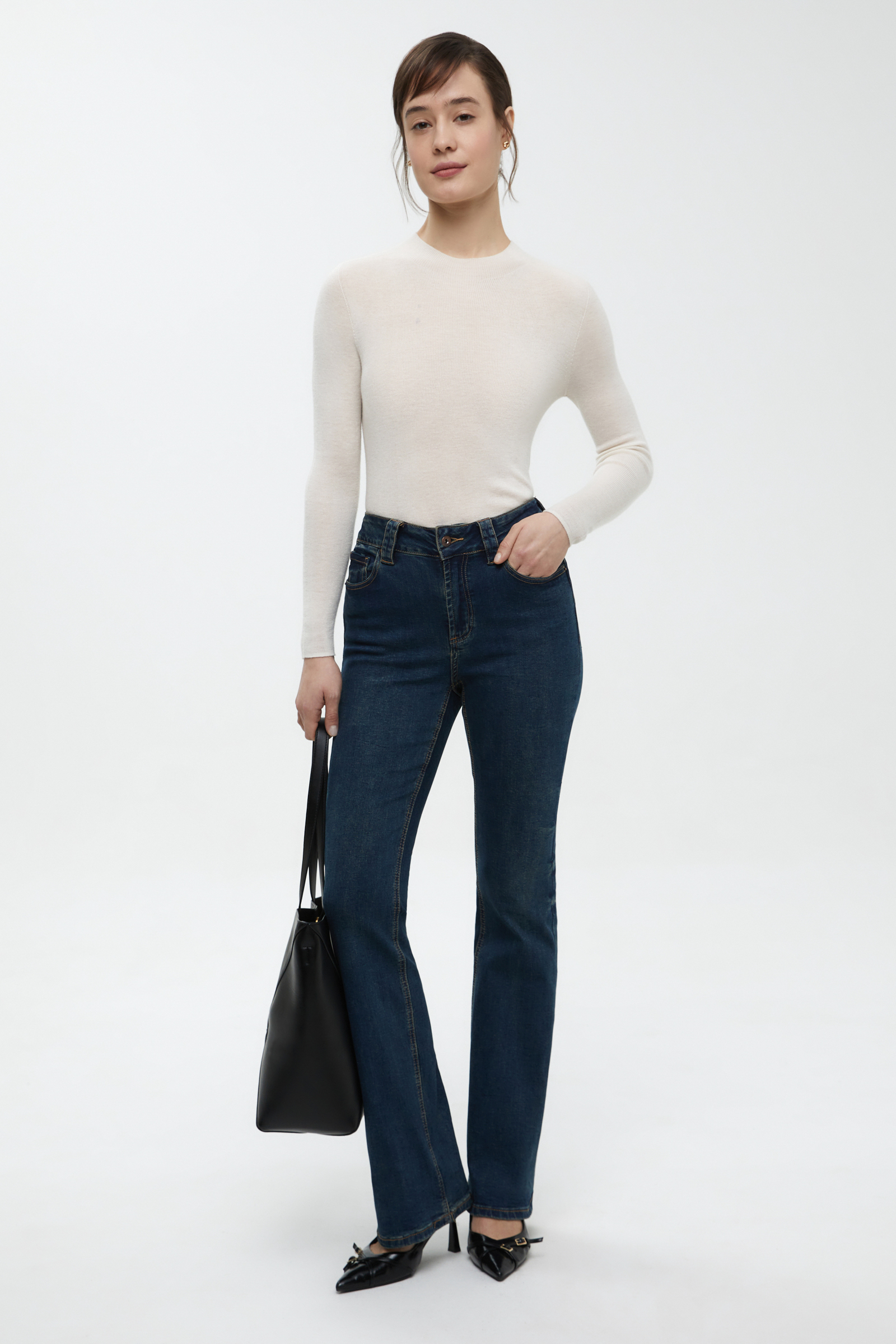 Джинсы bootcut fit женские