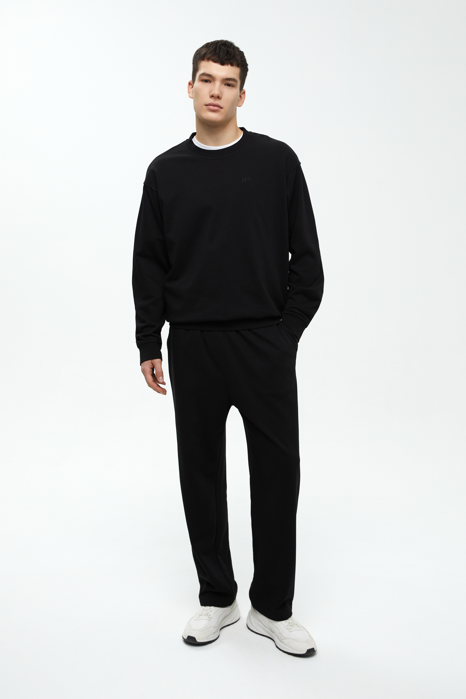 Базовая свободная толстовка