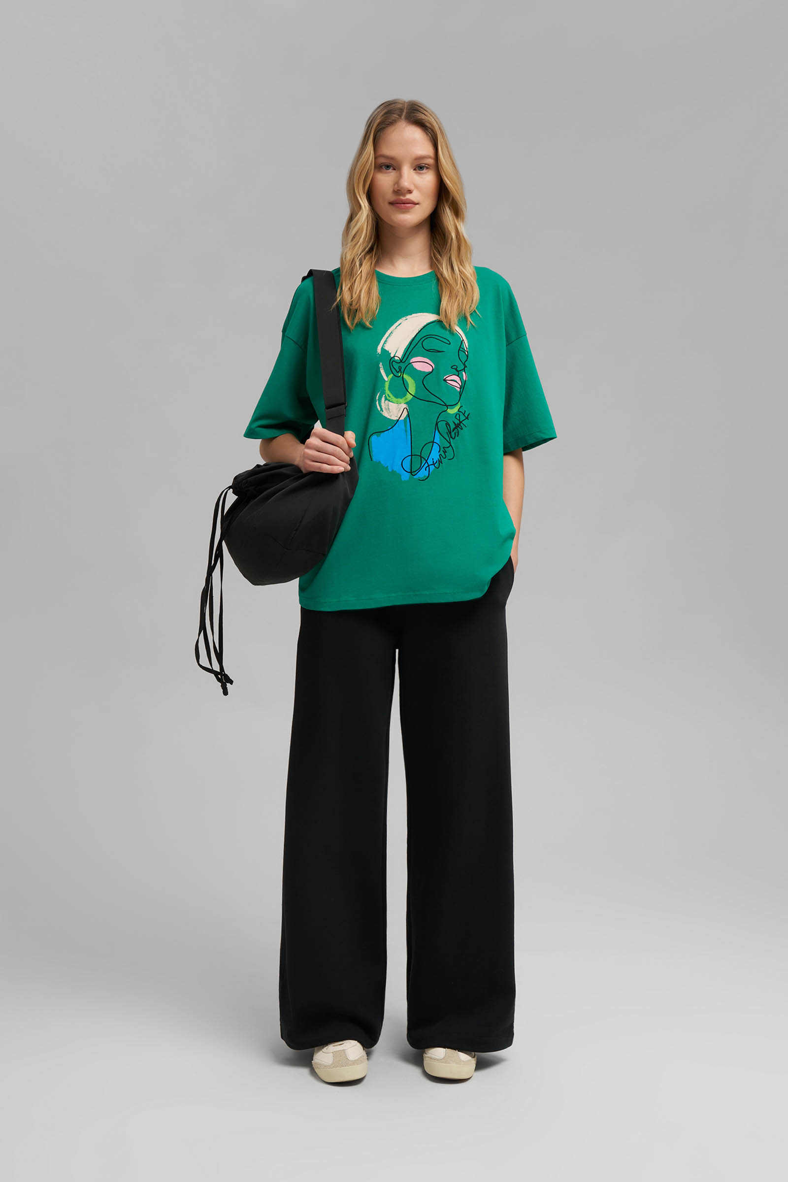 Футболка оверсайз Finn Flare, 500 green, арт. FBF11076