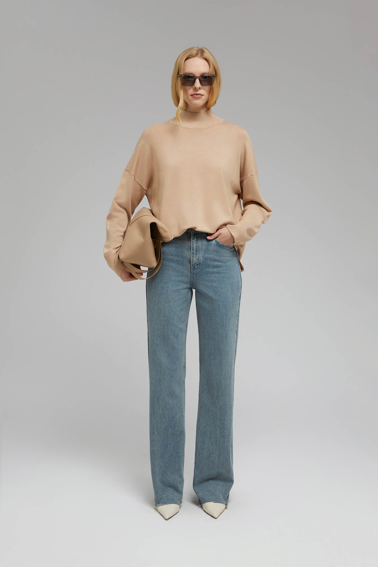 

Джемпер с воротником-стойкой и спущенным плечом, 706 savanne, Джемпер с воротником-стойкой и спущенным плечом