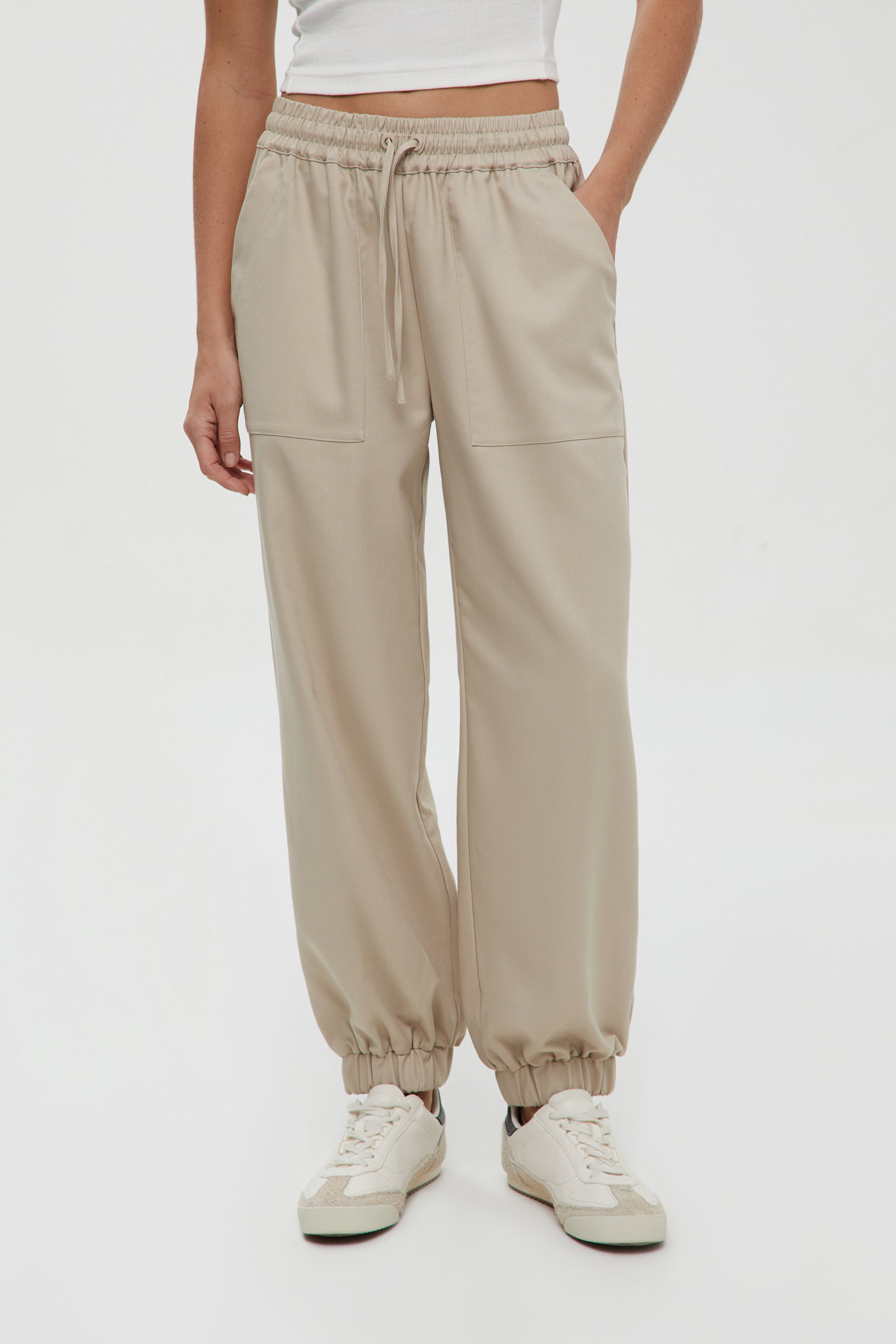 

Спортивные брюки зауженного кроя на резинке, 713 grain, Спортивные брюки зауженного кроя на резинке