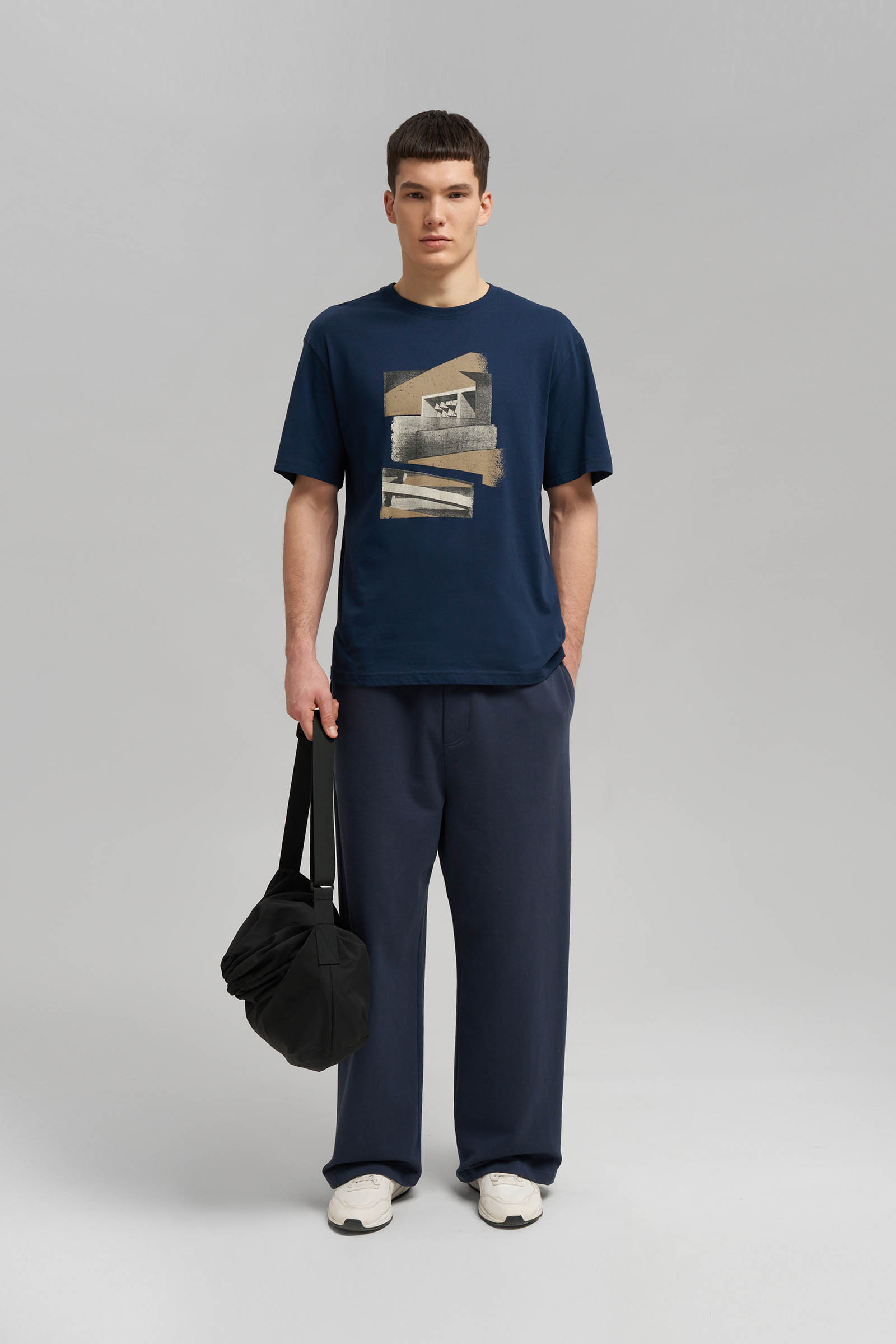 Футболка Finn Flare свободного кроя, 101 cosmic blue, арт. FBG22080